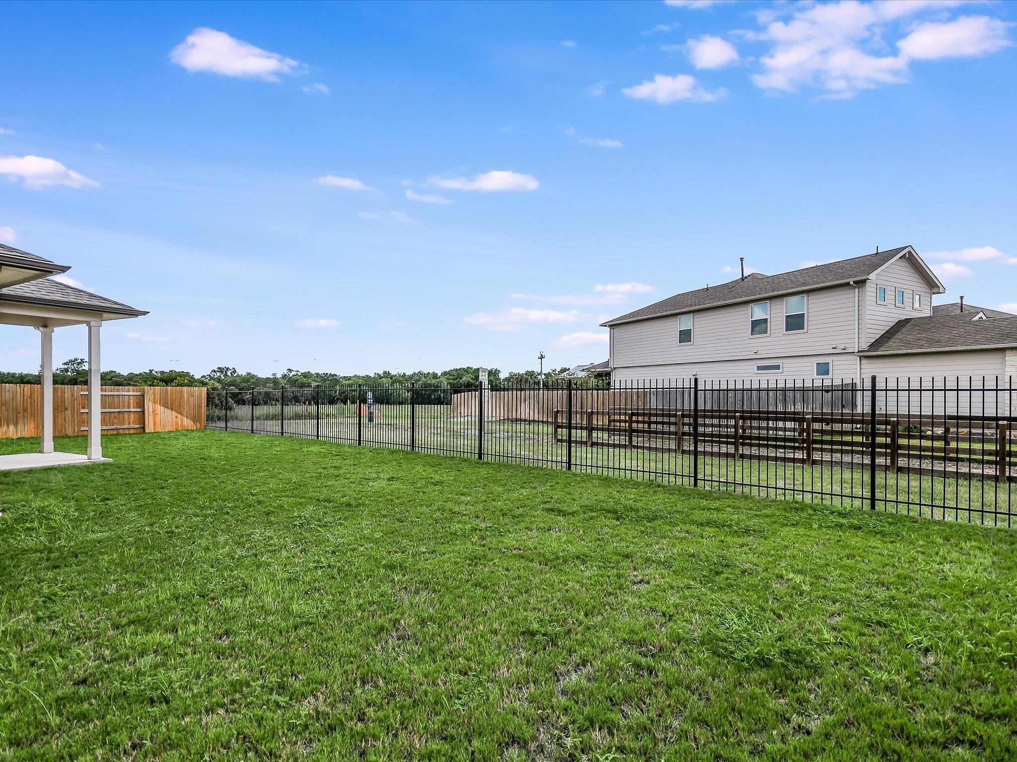 413 Rainmaker Ln, Bastrop, TX 78602