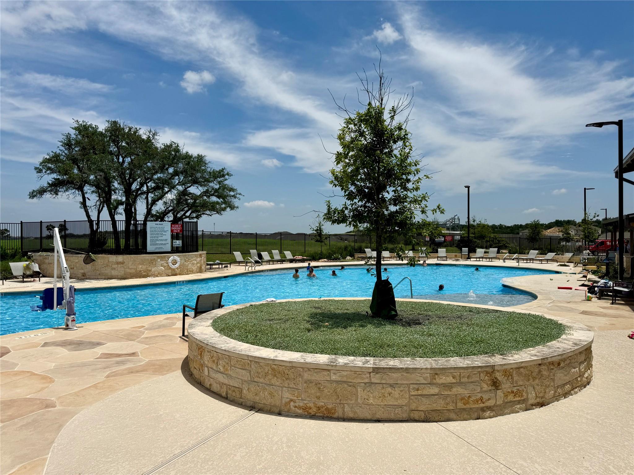 785 Sue Peaks Loop, Dripping Springs, TX 78620