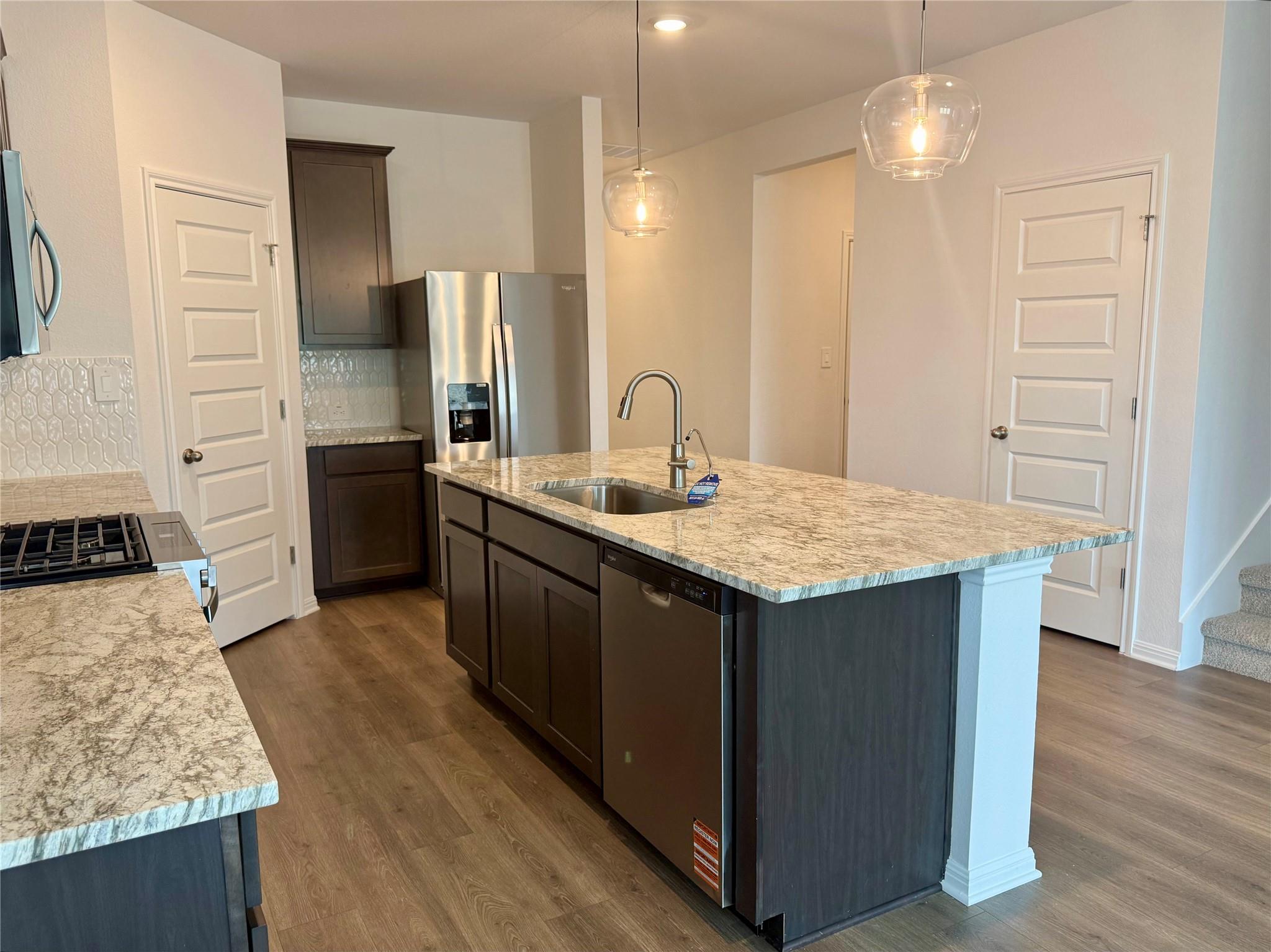 785 Sue Peaks Loop, Dripping Springs, TX 78620