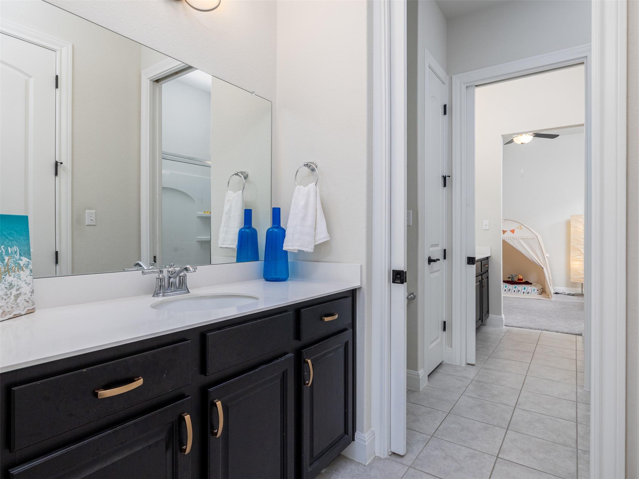 571 Climbing Rock Loop, Dripping Springs, TX 78620