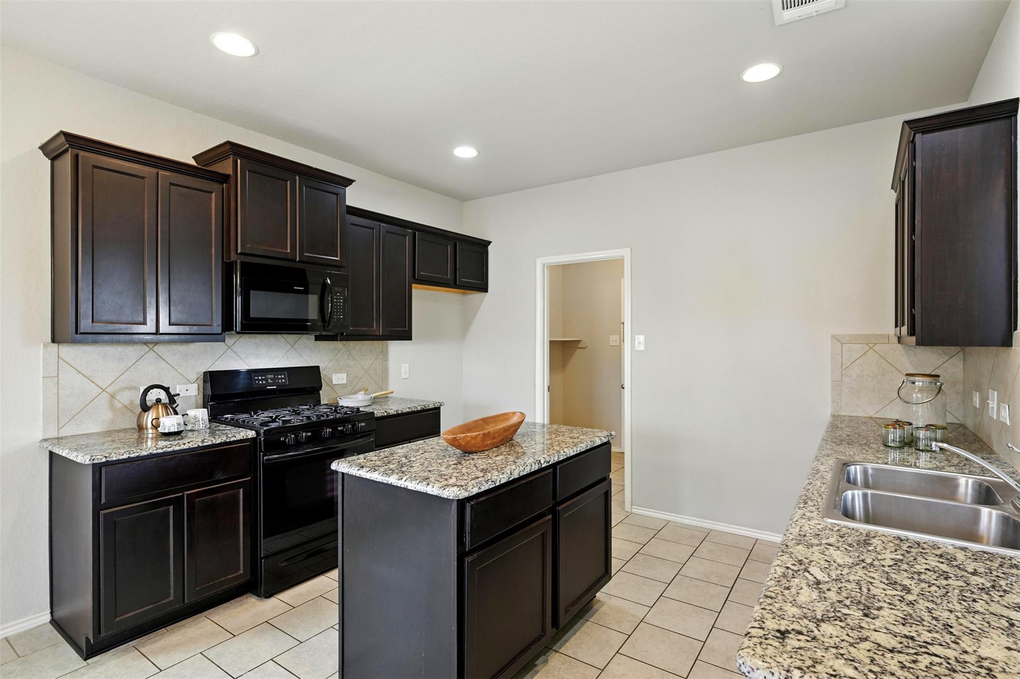 125 Windfield Path, San Marcos, TX 78666