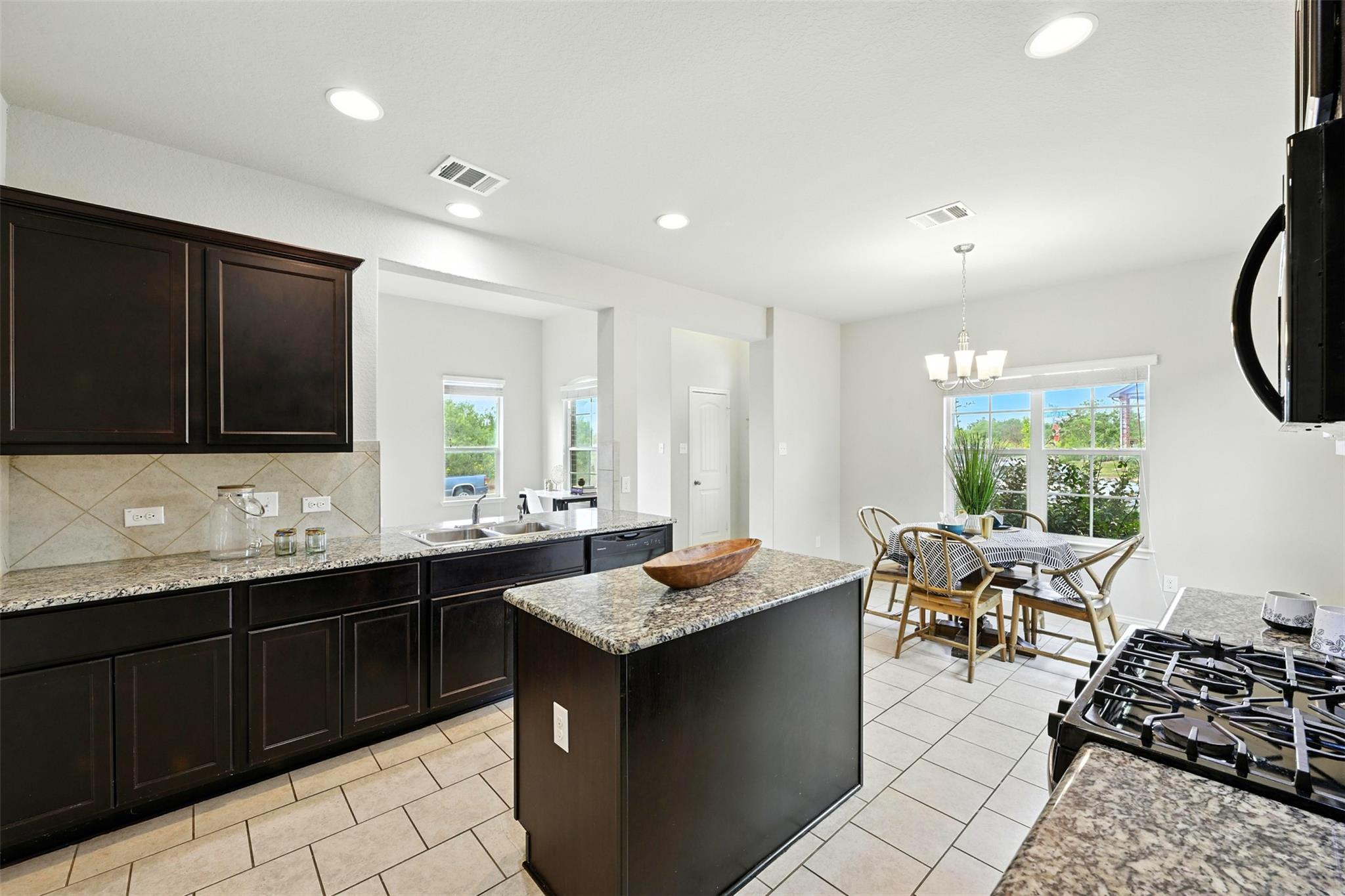 125 Windfield Path, San Marcos, TX 78666