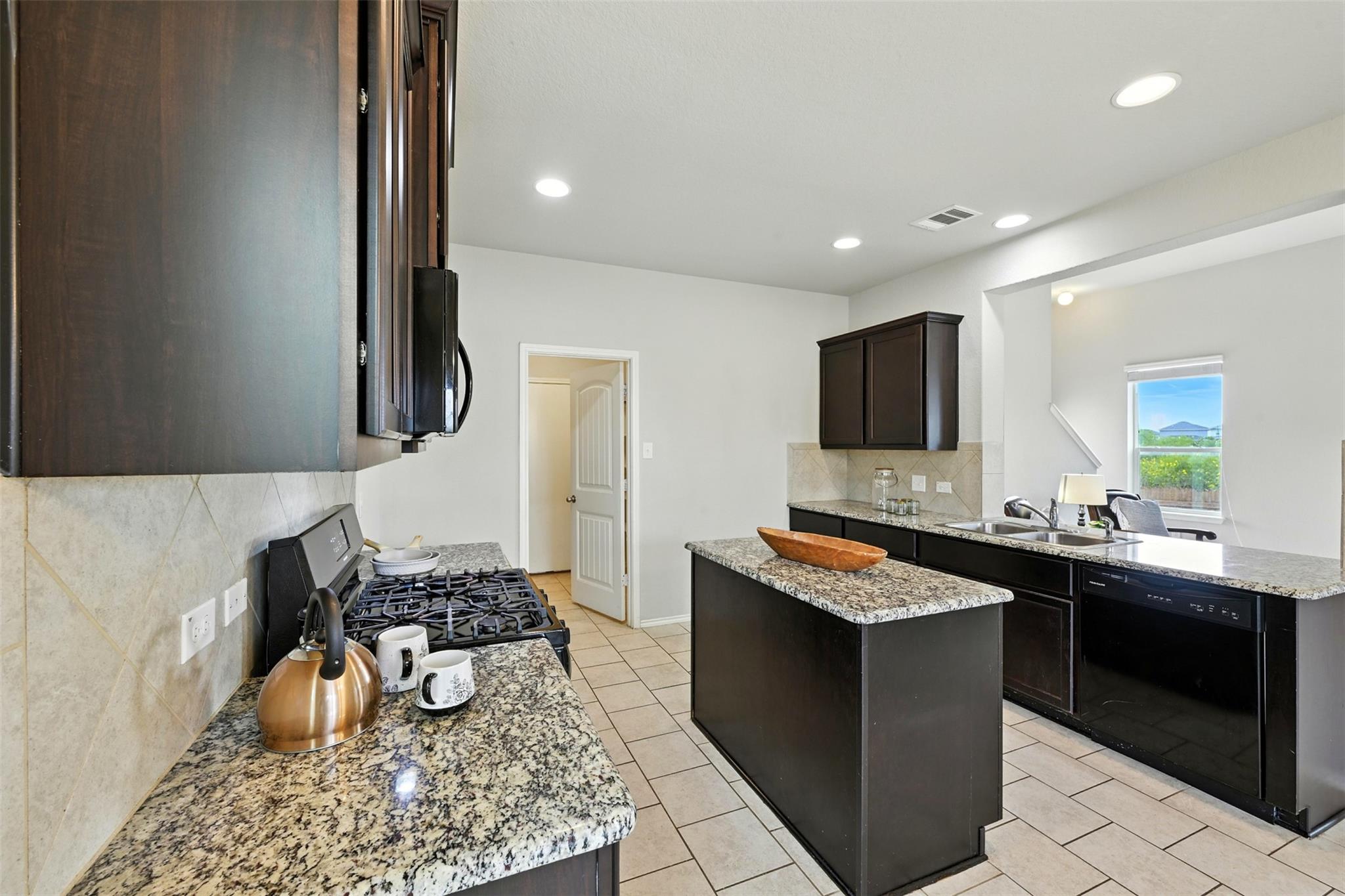 125 Windfield Path, San Marcos, TX 78666