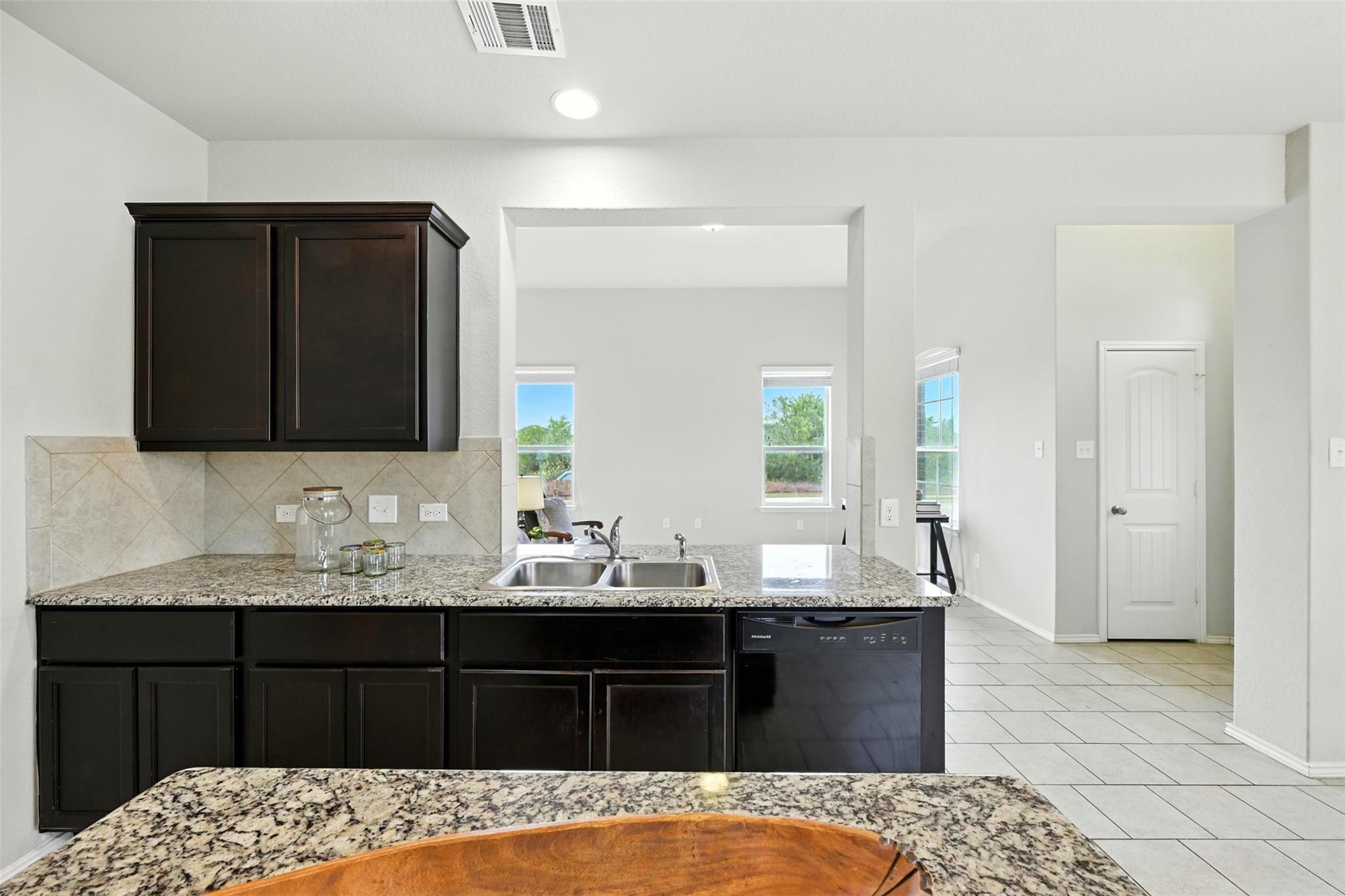 125 Windfield Path, San Marcos, TX 78666