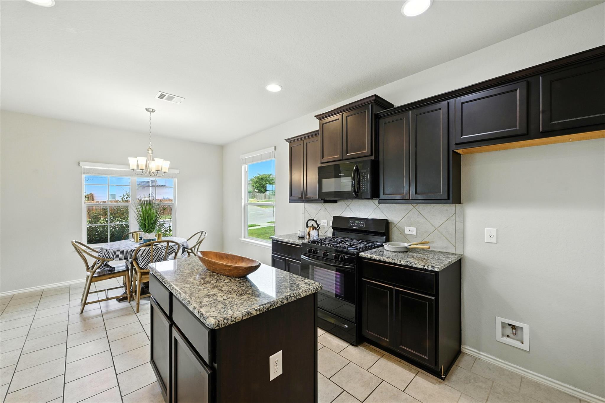 125 Windfield Path, San Marcos, TX 78666