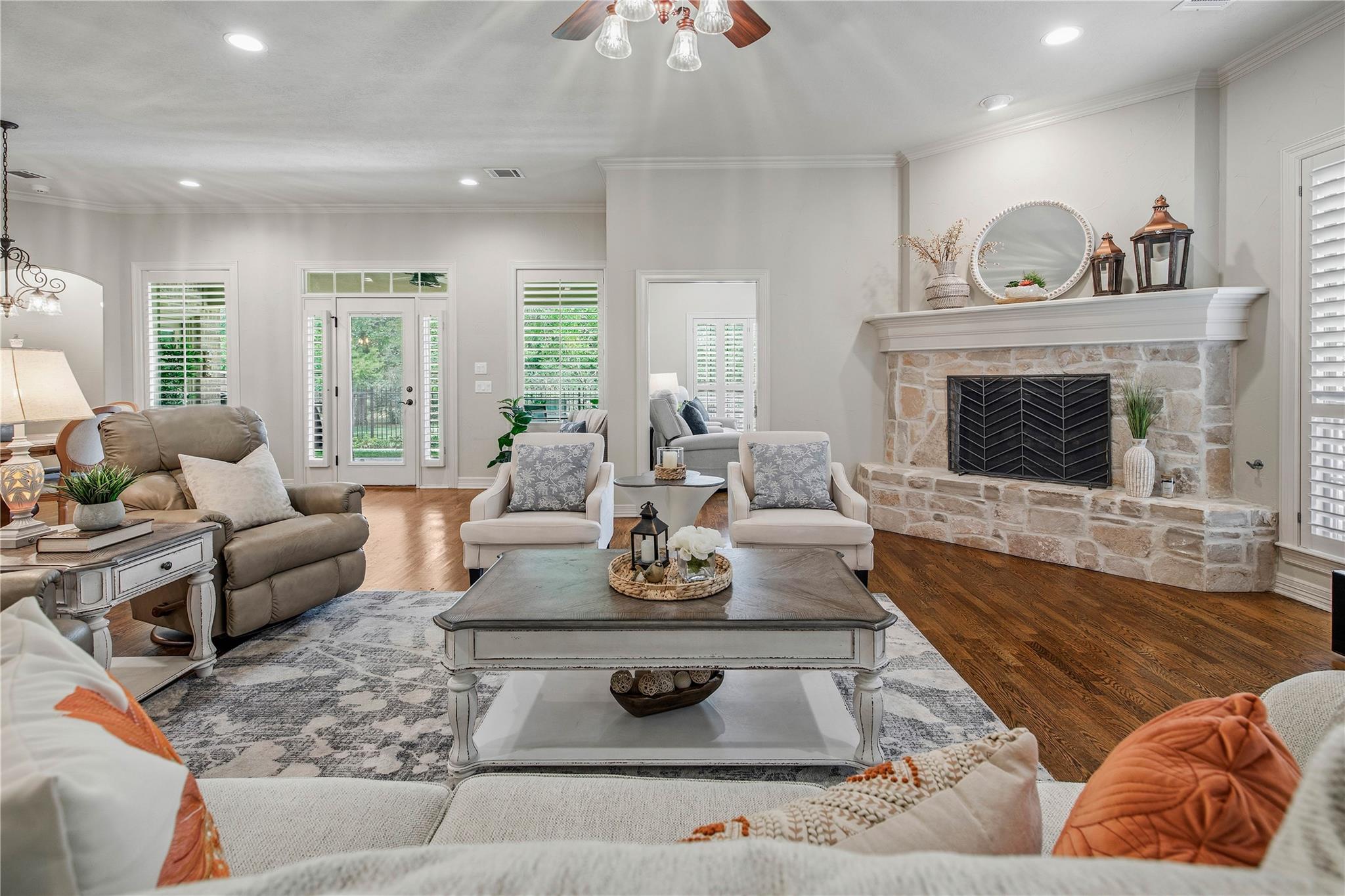 3914 Park Meadow Ln, Bryan, TX 77802
