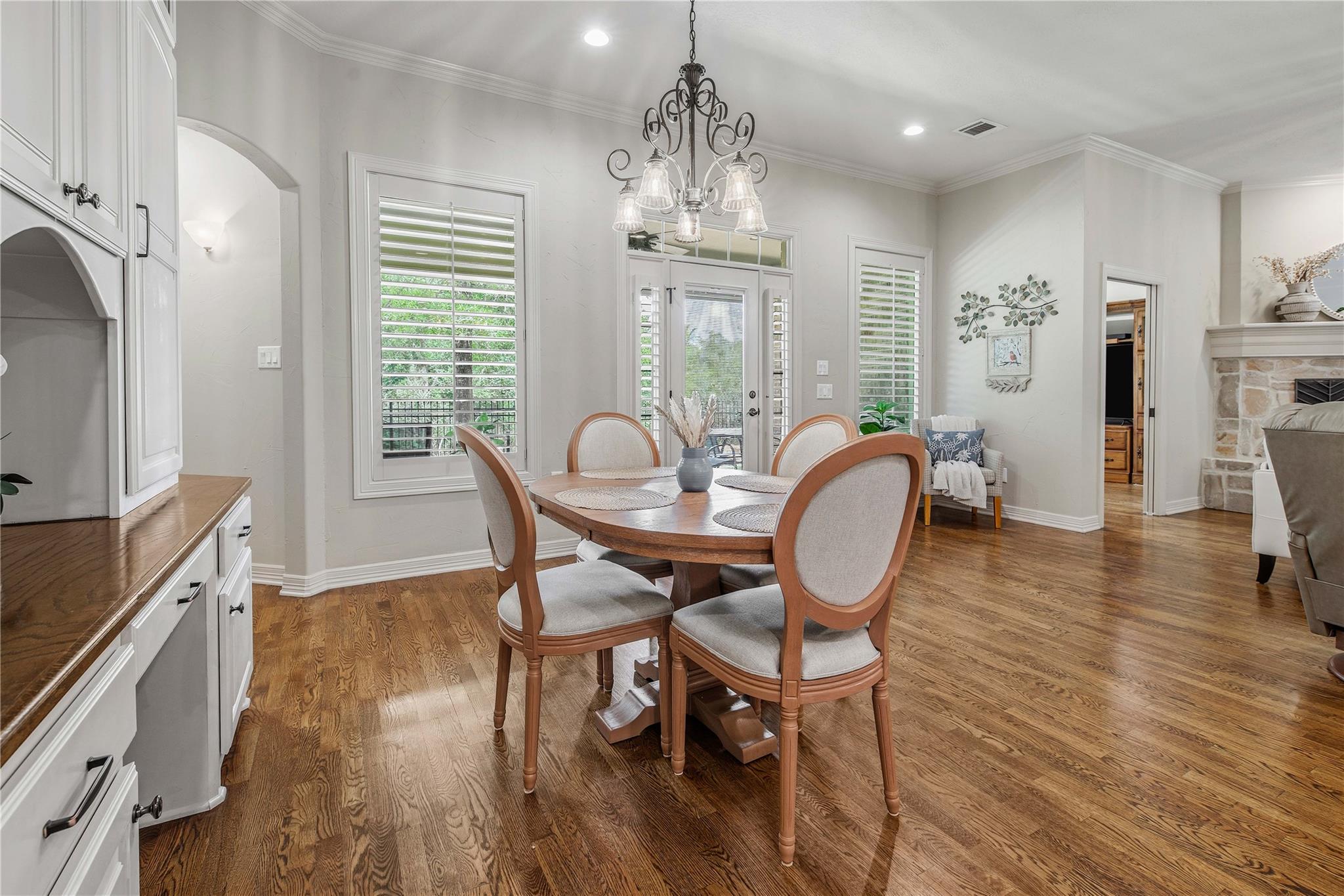 3914 Park Meadow Ln, Bryan, TX 77802