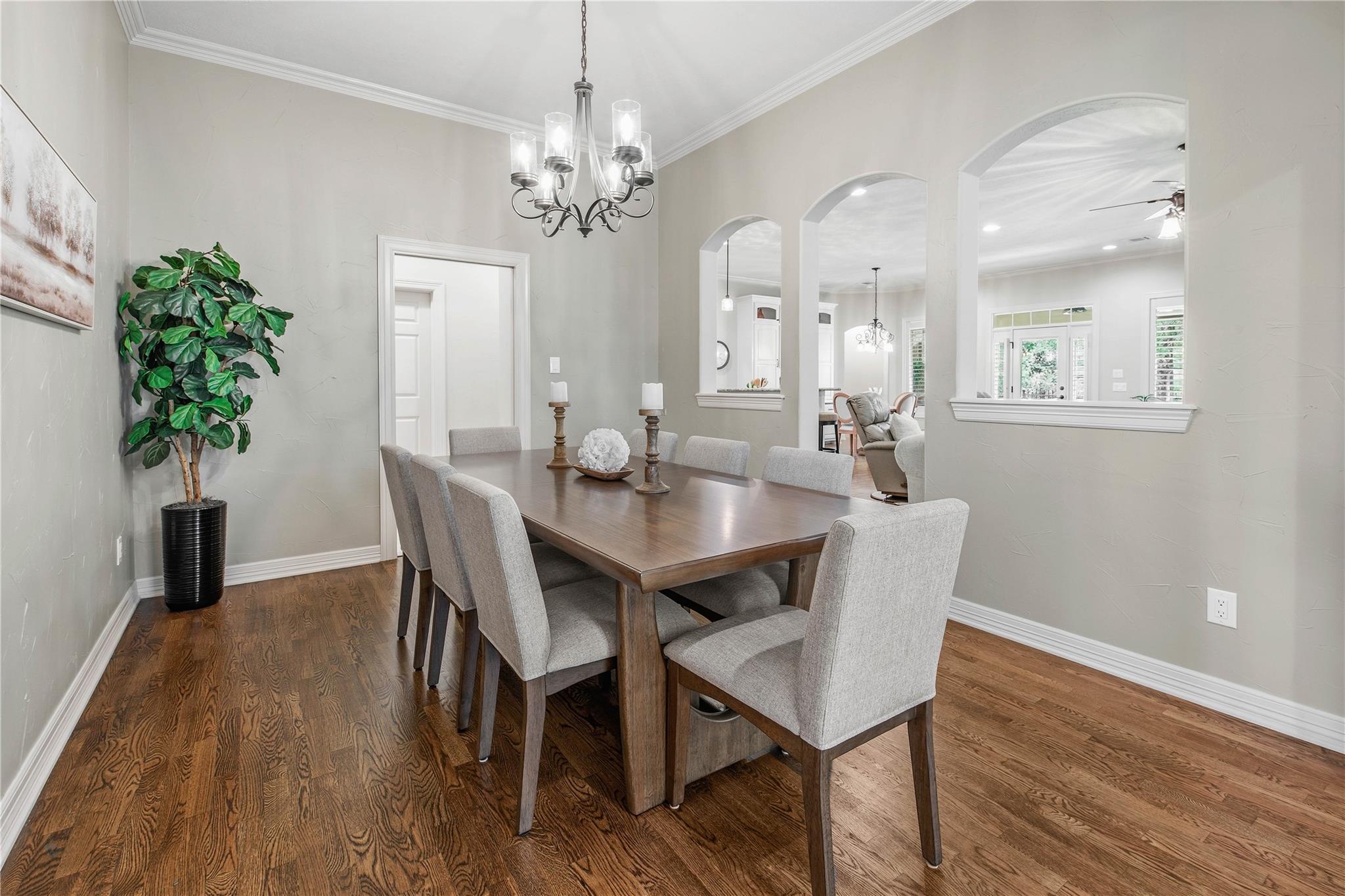 3914 Park Meadow Ln, Bryan, TX 77802