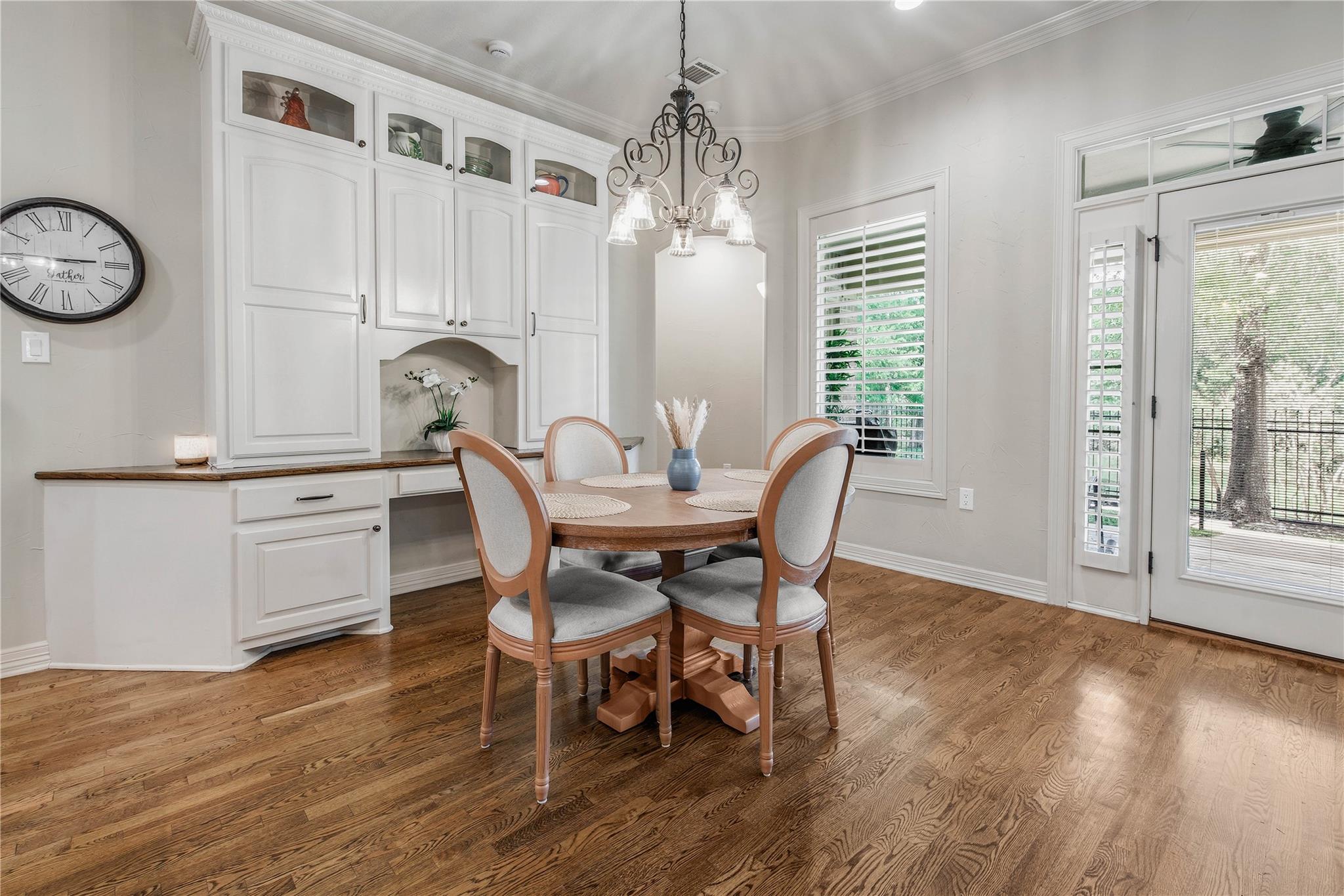 3914 Park Meadow Ln, Bryan, TX 77802