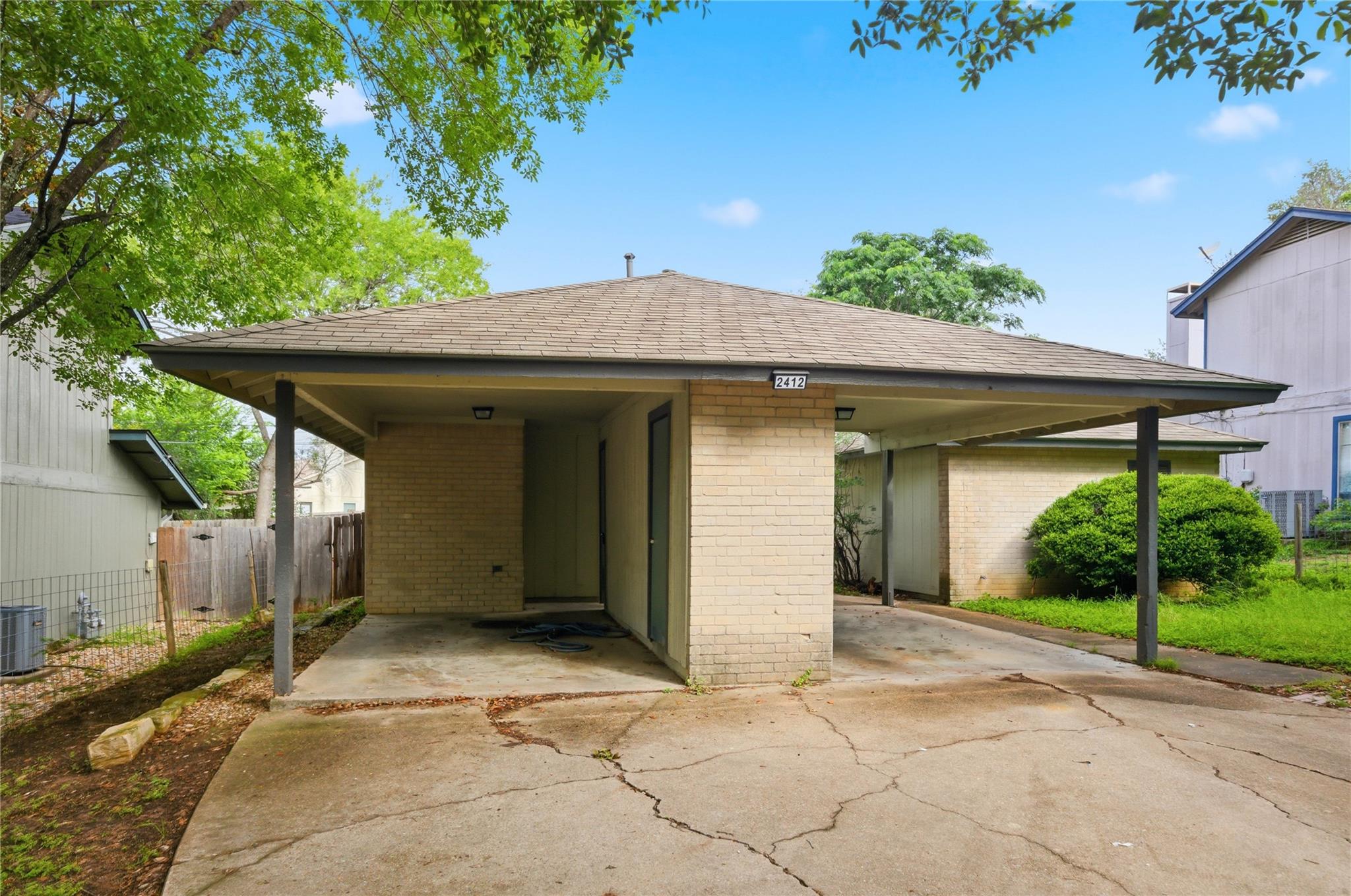 2412 Burleson Ct # A, Austin, TX 78741