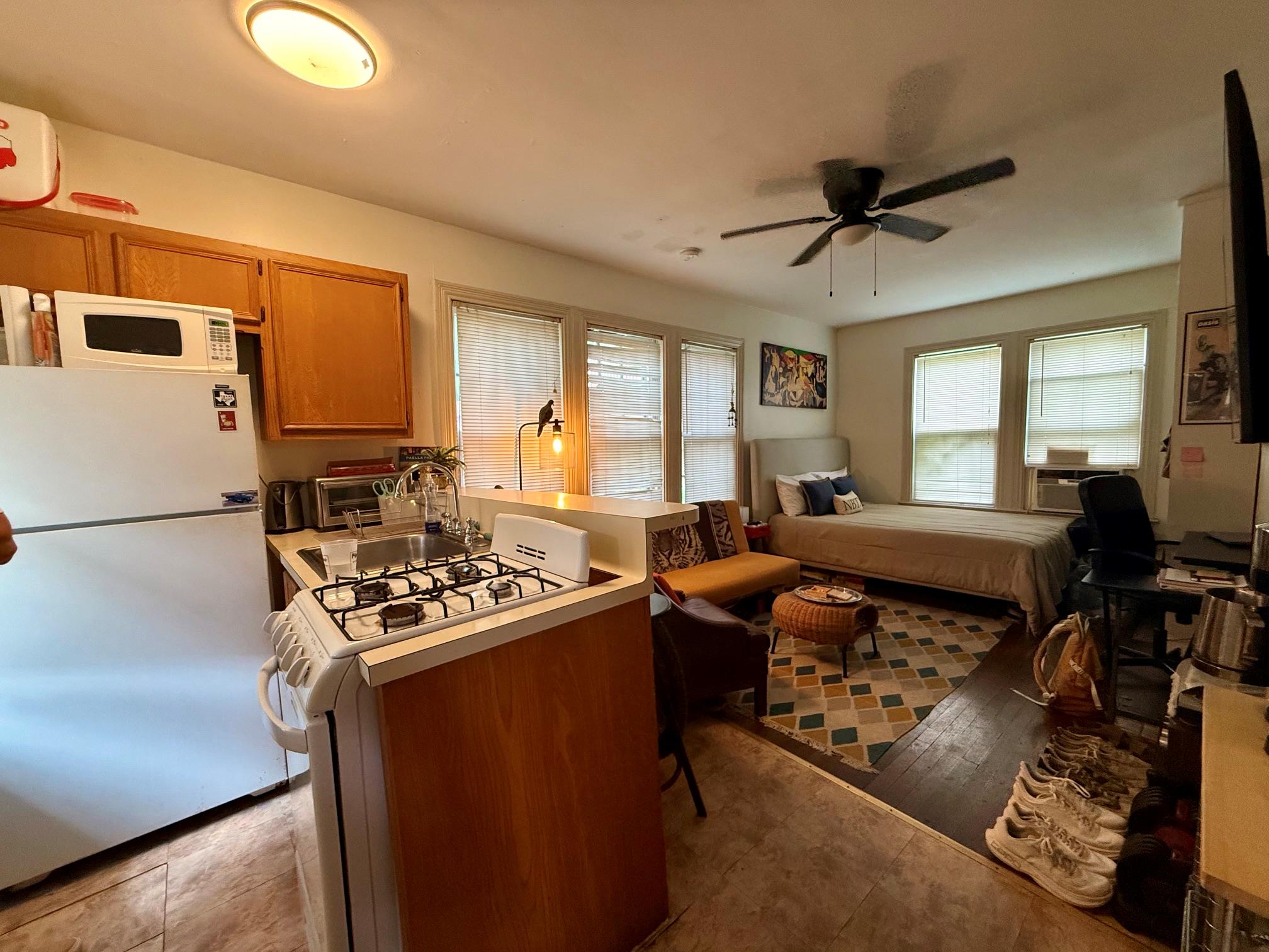 3305 Duval St # B, Austin, TX 78705