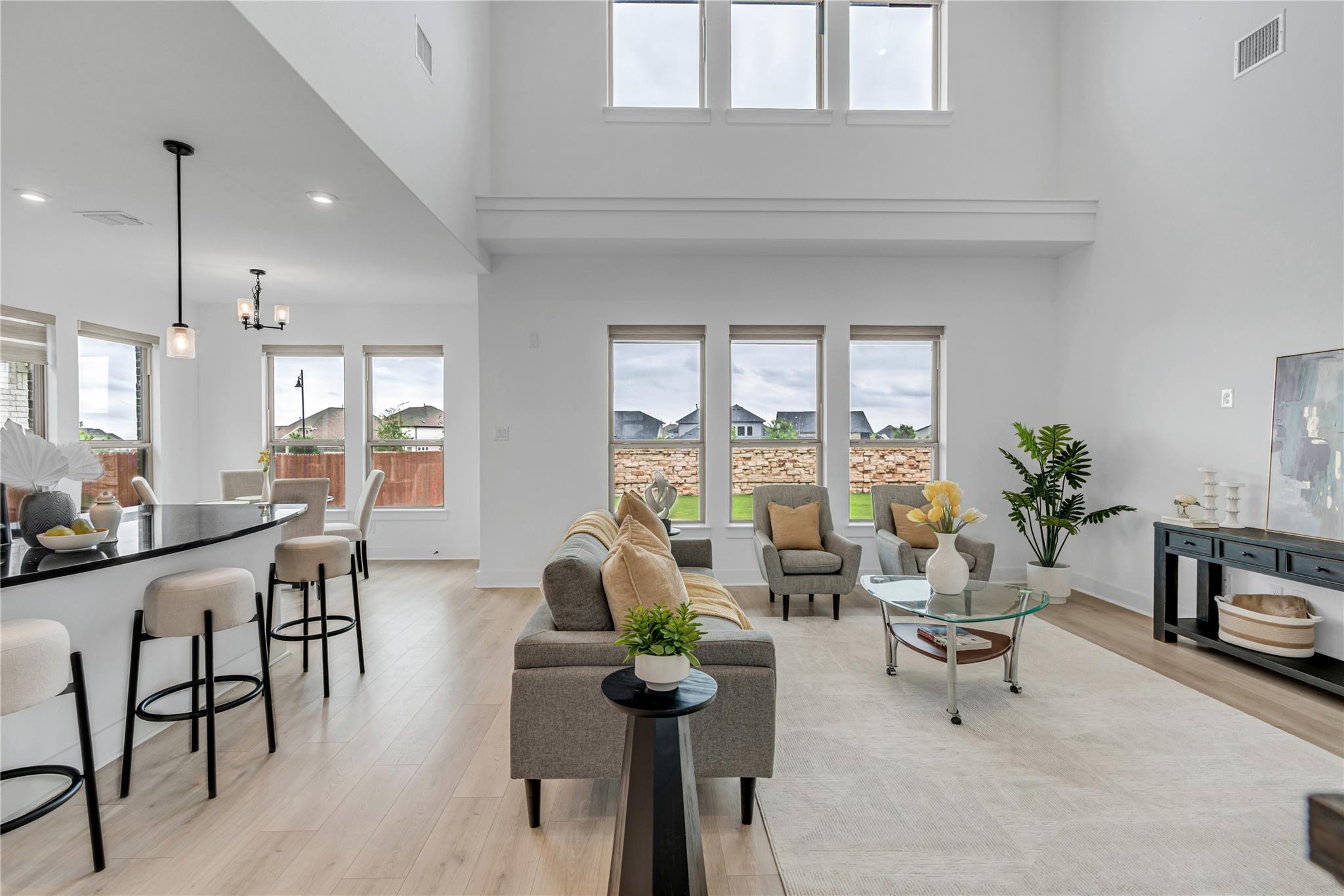 404 Hollister Dr, Liberty Hill, TX 78642