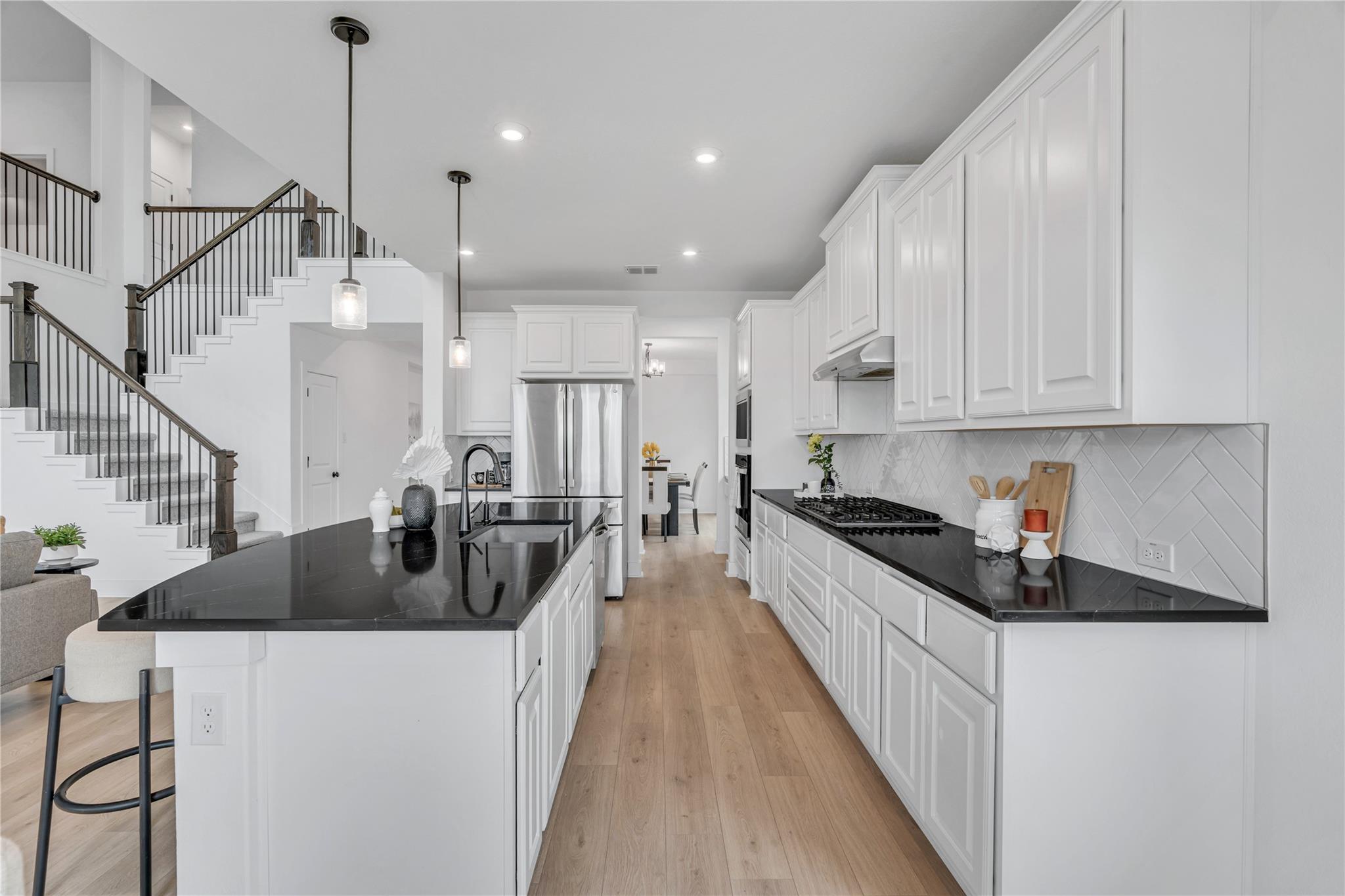 404 Hollister Dr, Liberty Hill, TX 78642