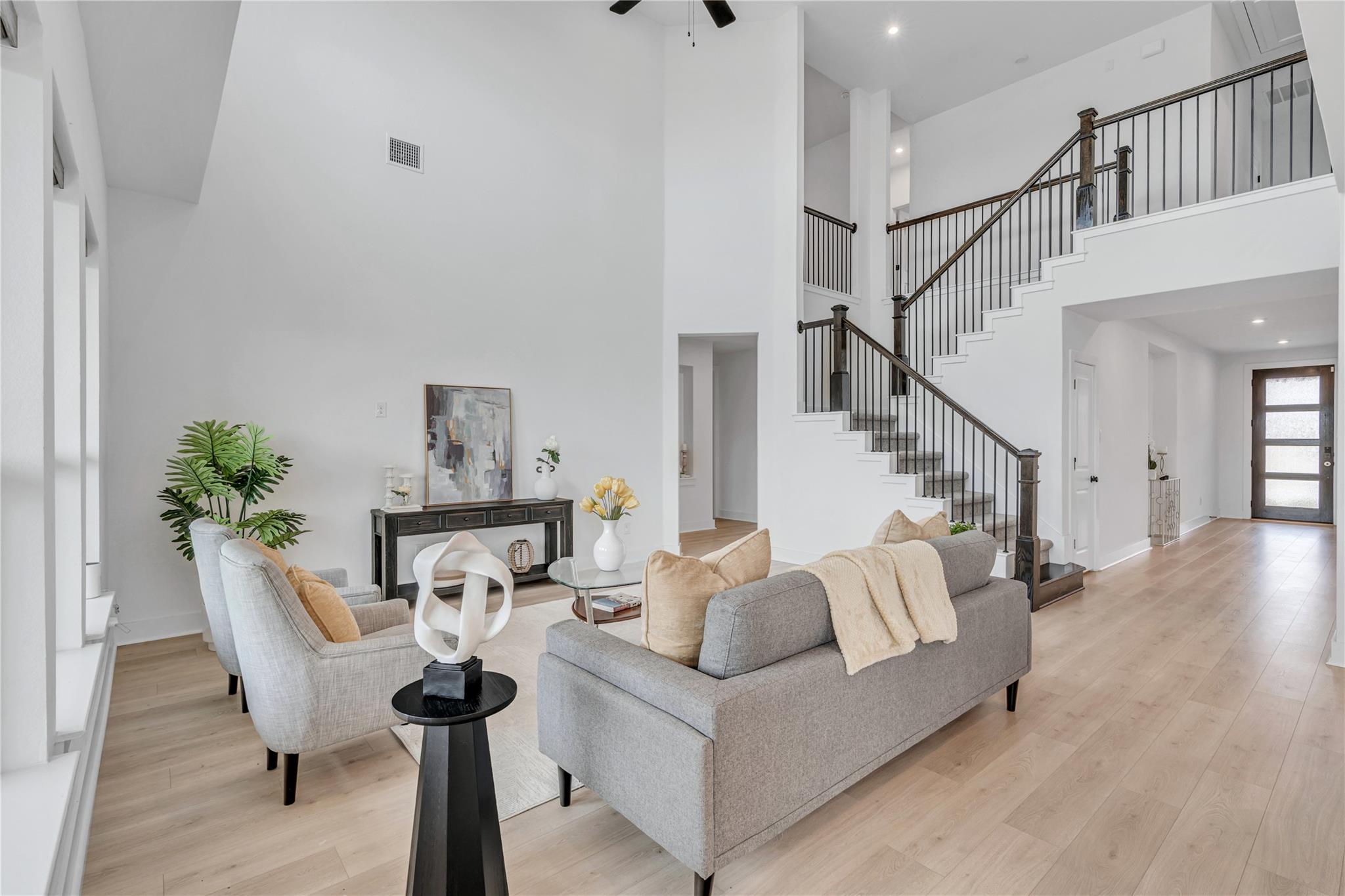 404 Hollister Dr, Liberty Hill, TX 78642