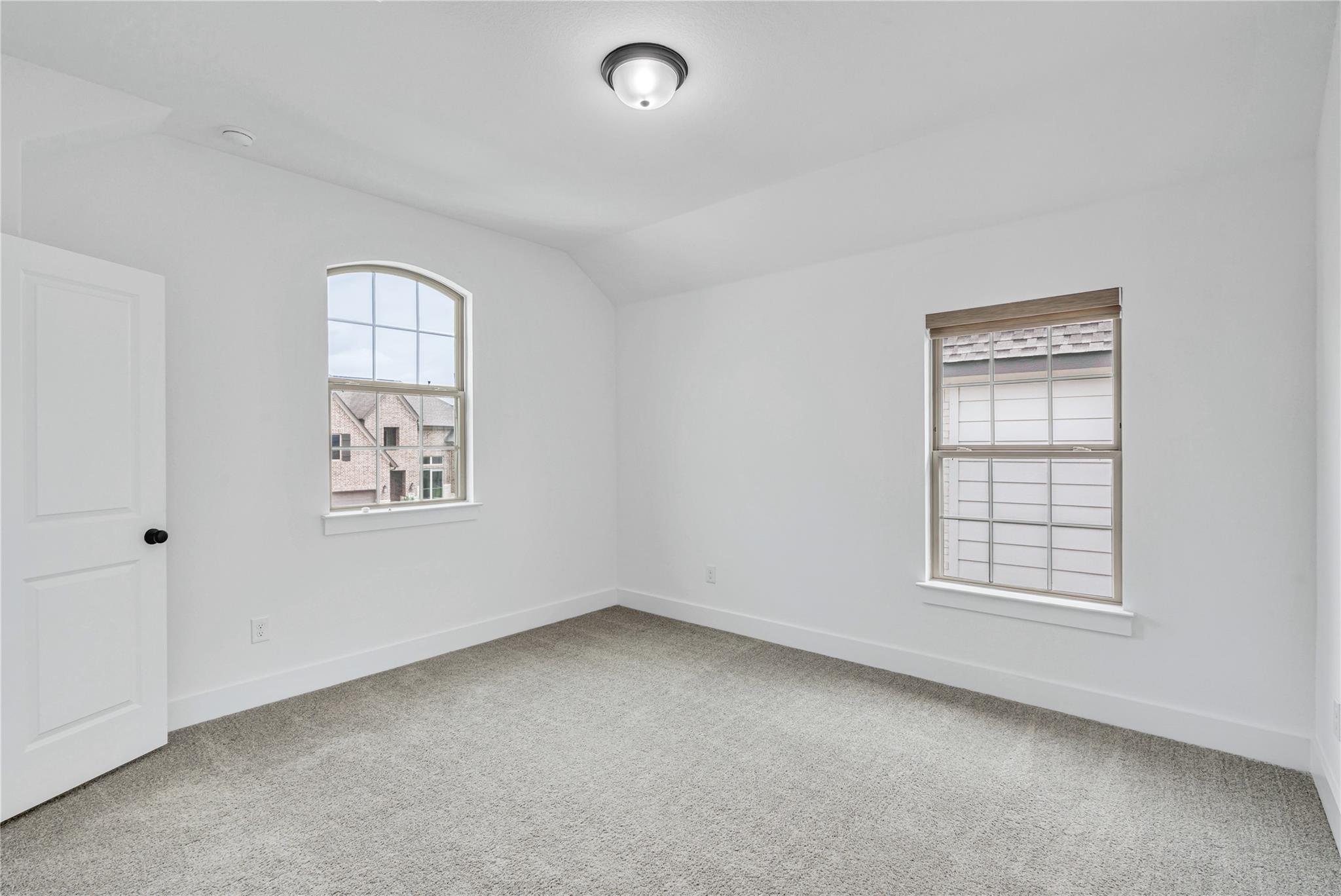 404 Hollister Dr, Liberty Hill, TX 78642