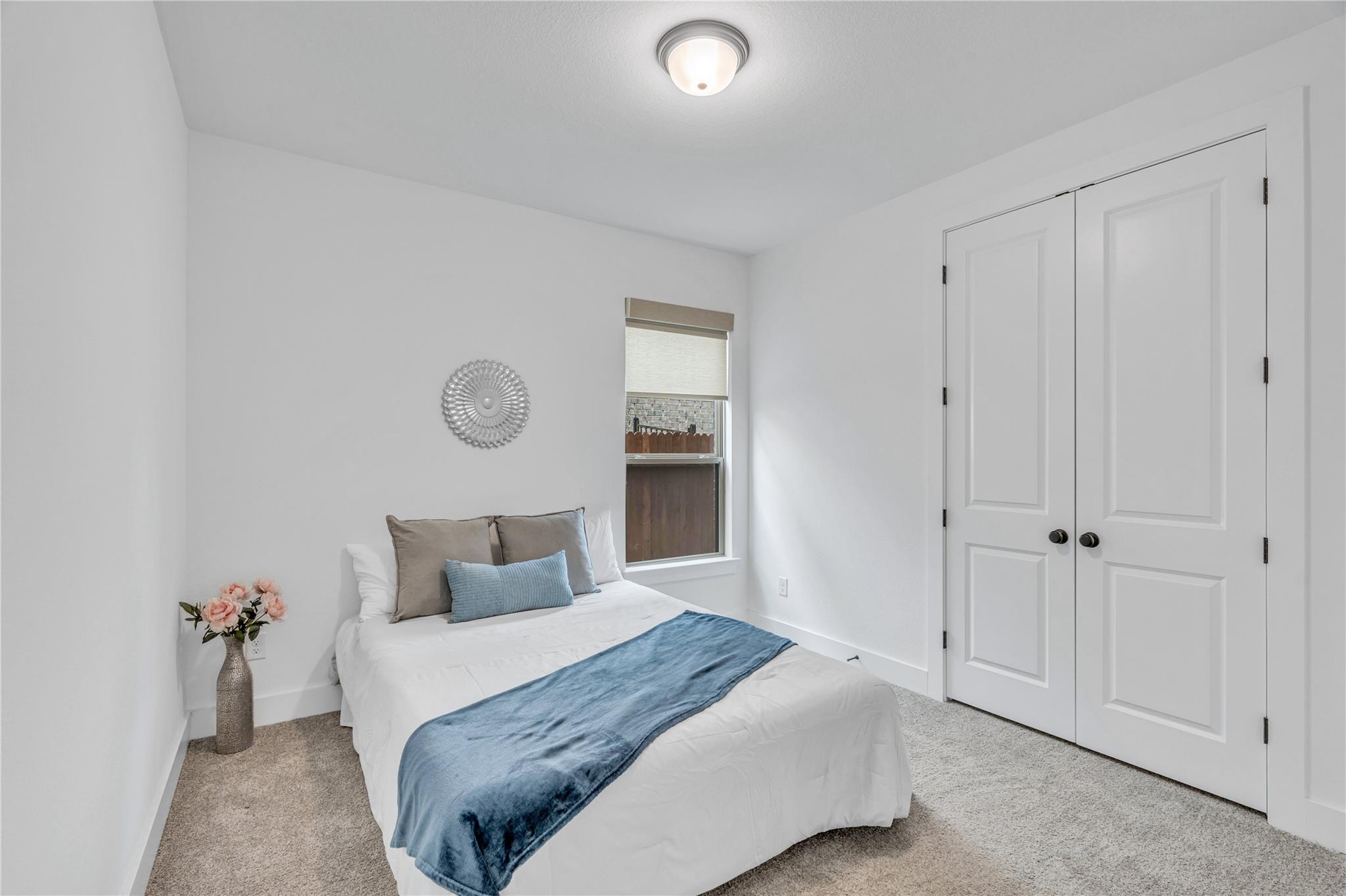 404 Hollister Dr, Liberty Hill, TX 78642