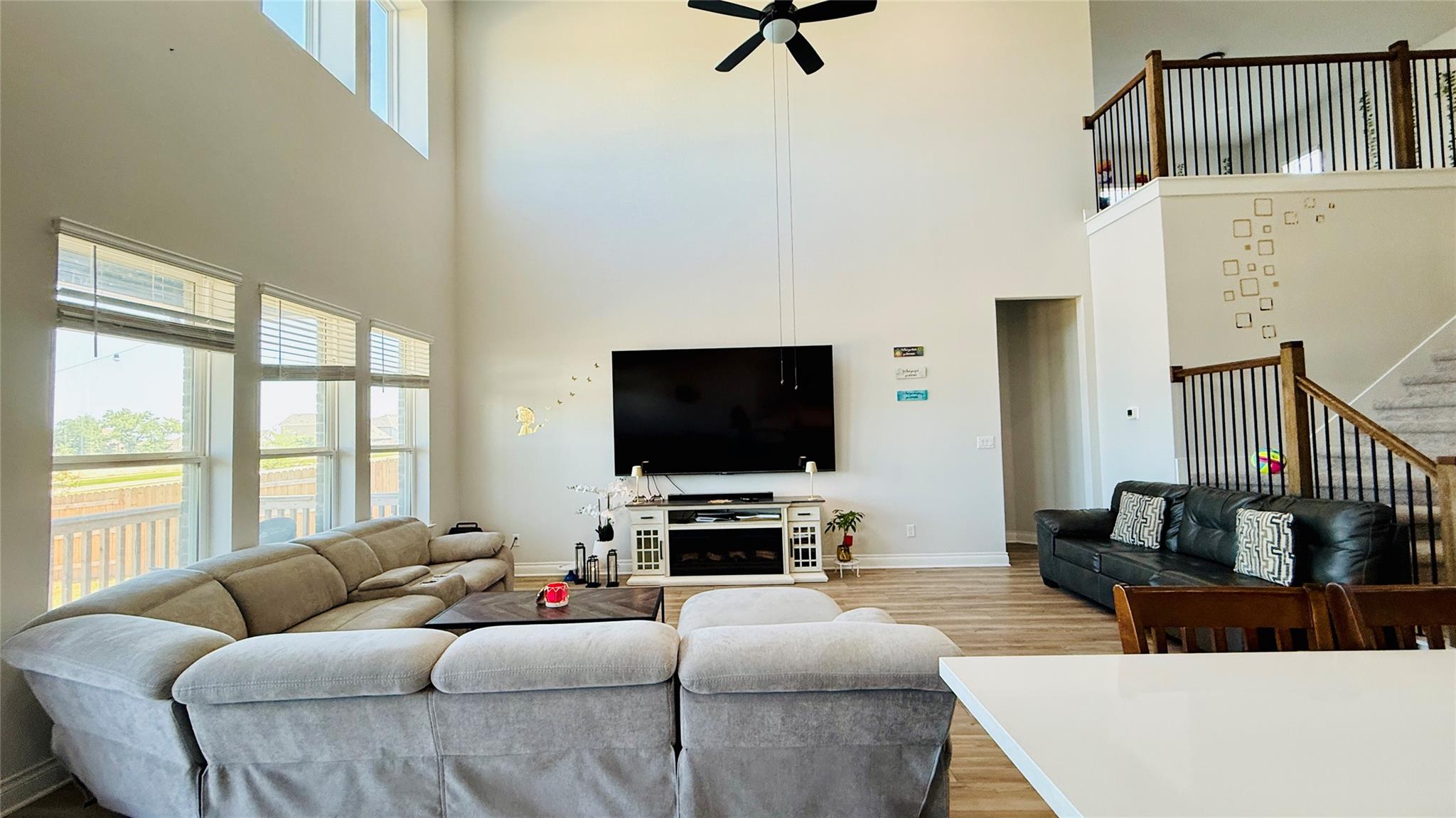 1304 Snowdrop Dr, Georgetown, TX 78628