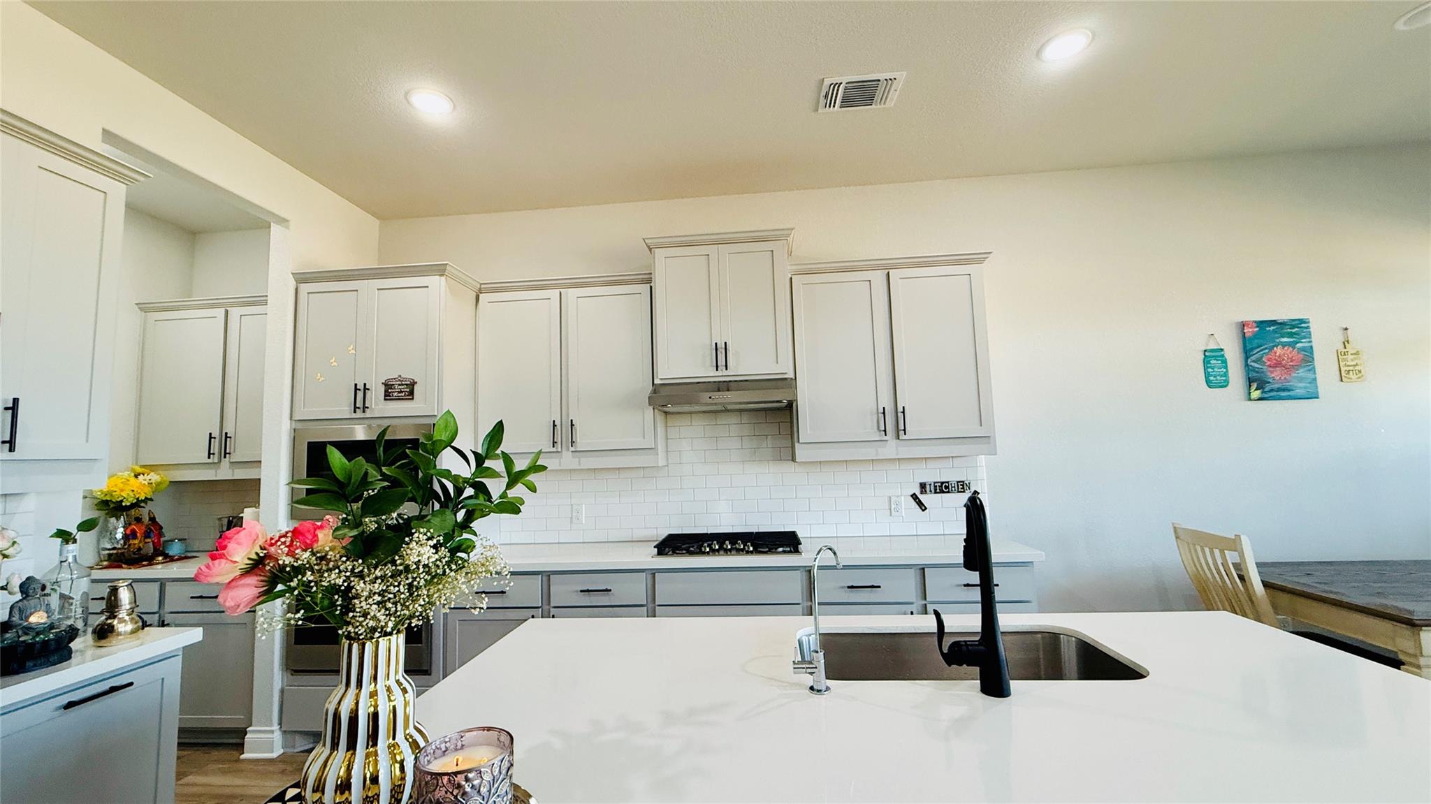 1304 Snowdrop Dr, Georgetown, TX 78628