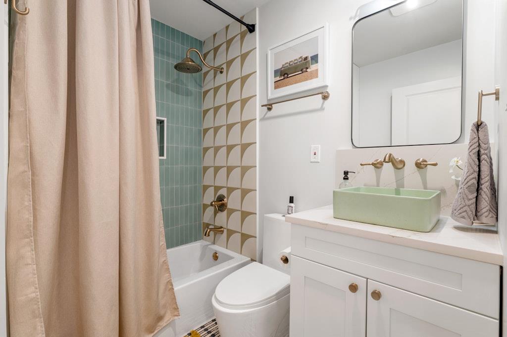 2109 Brackenridge St # A, Austin, TX 78704