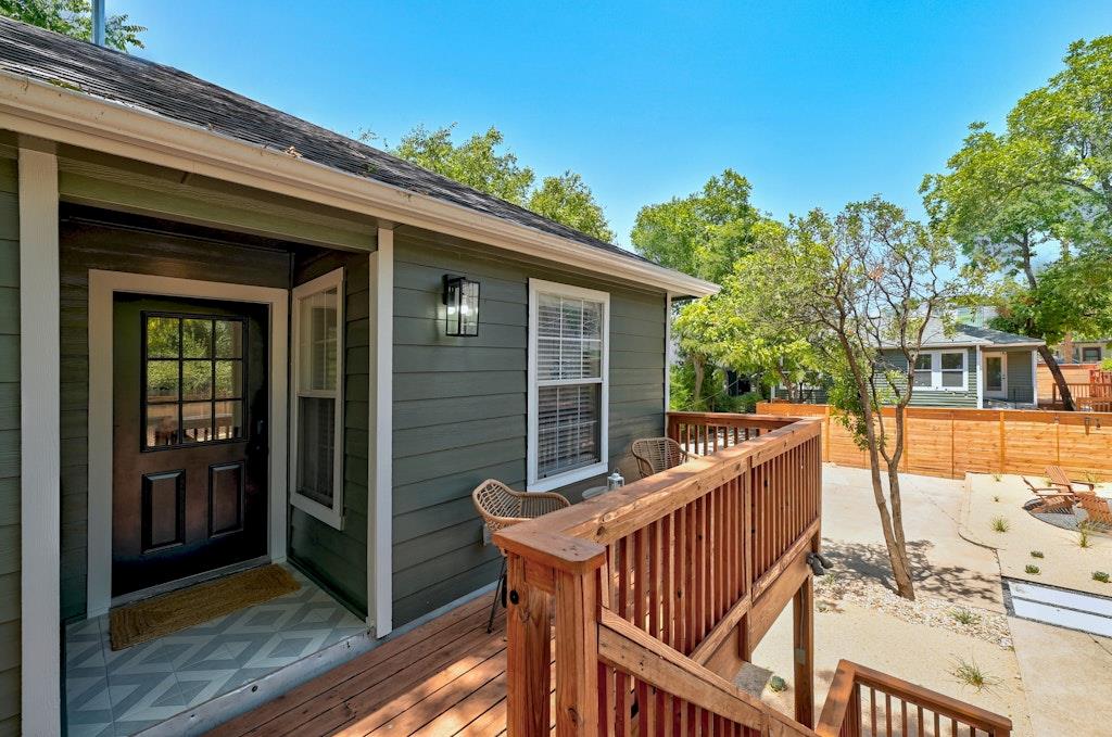 2109 Brackenridge St # A, Austin, TX 78704