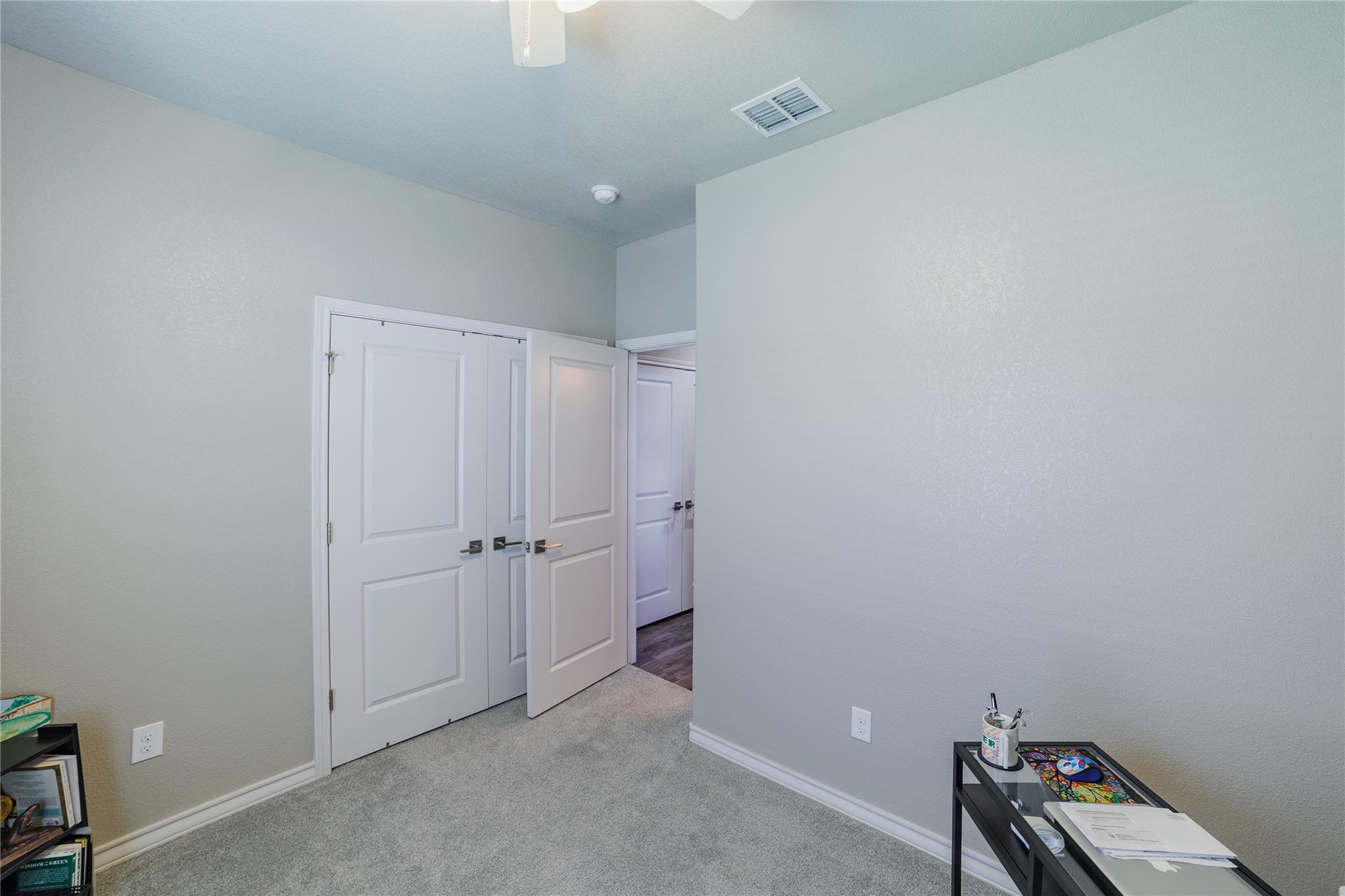 123 Navarro Xing # 12-A, Seguin, TX 78155