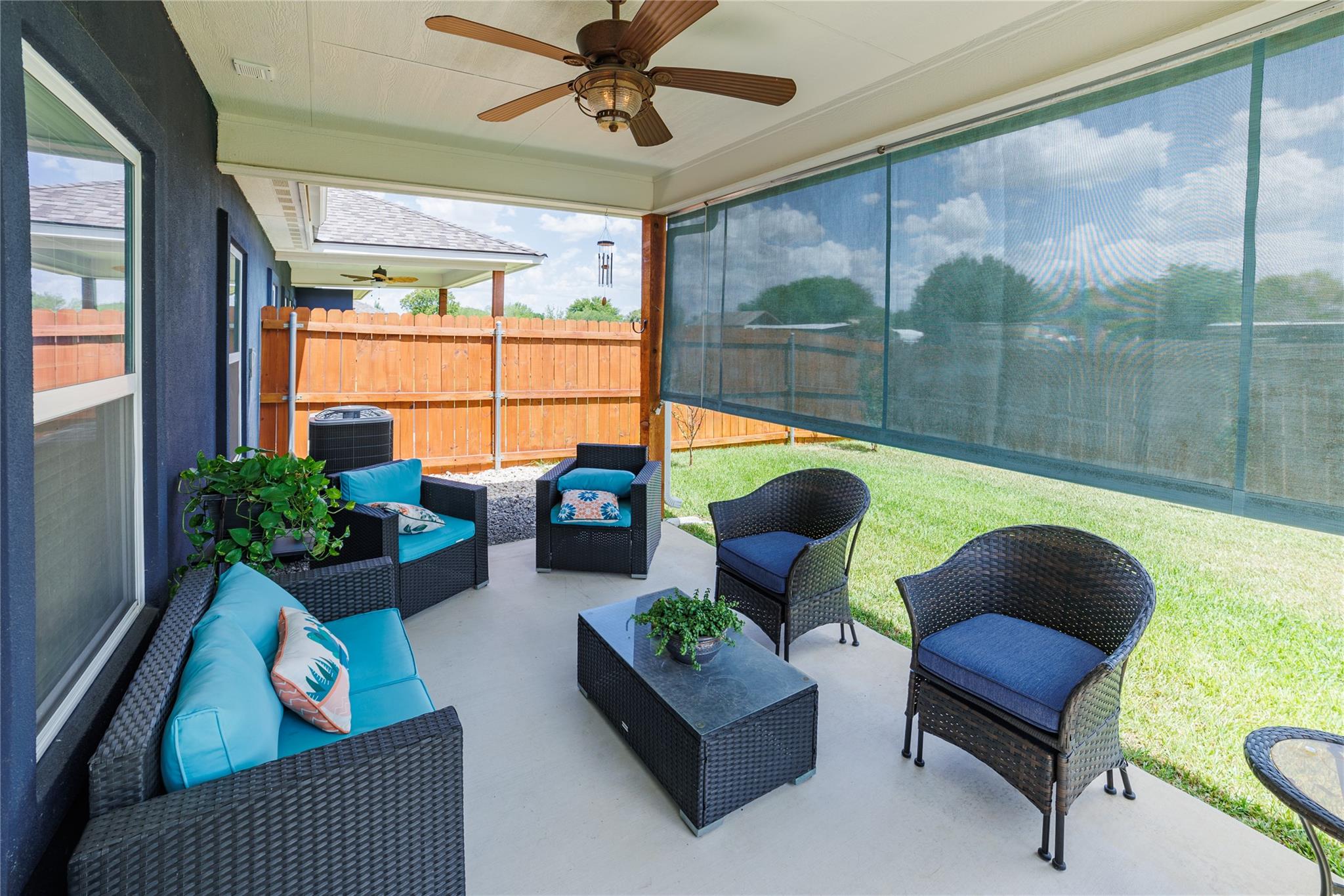 123 Navarro Xing # 12-A, Seguin, TX 78155