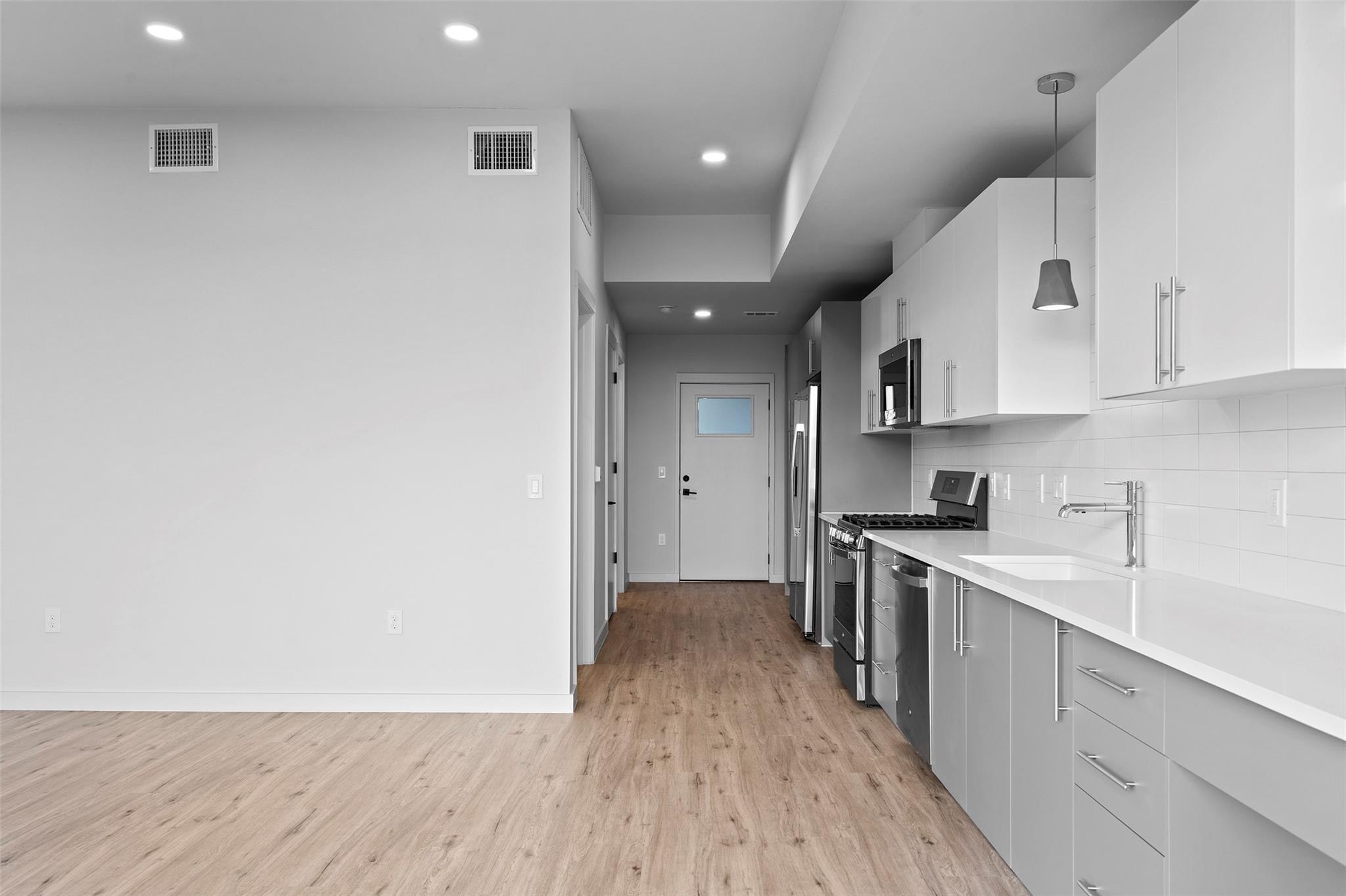 4004 Banister Ln # 309, Austin, TX 78704