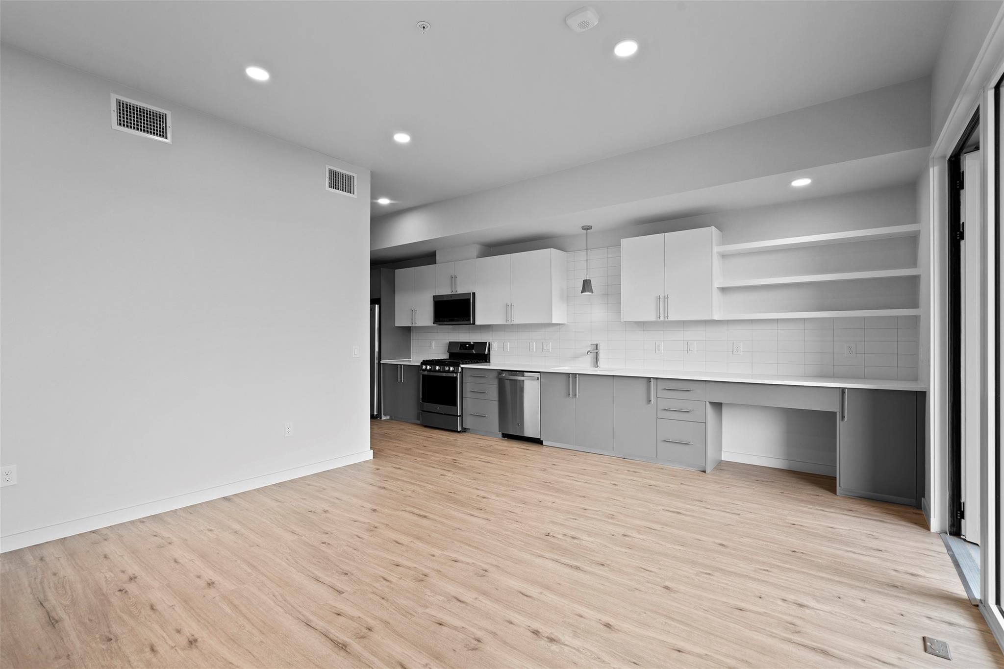 4004 Banister Ln # 309, Austin, TX 78704