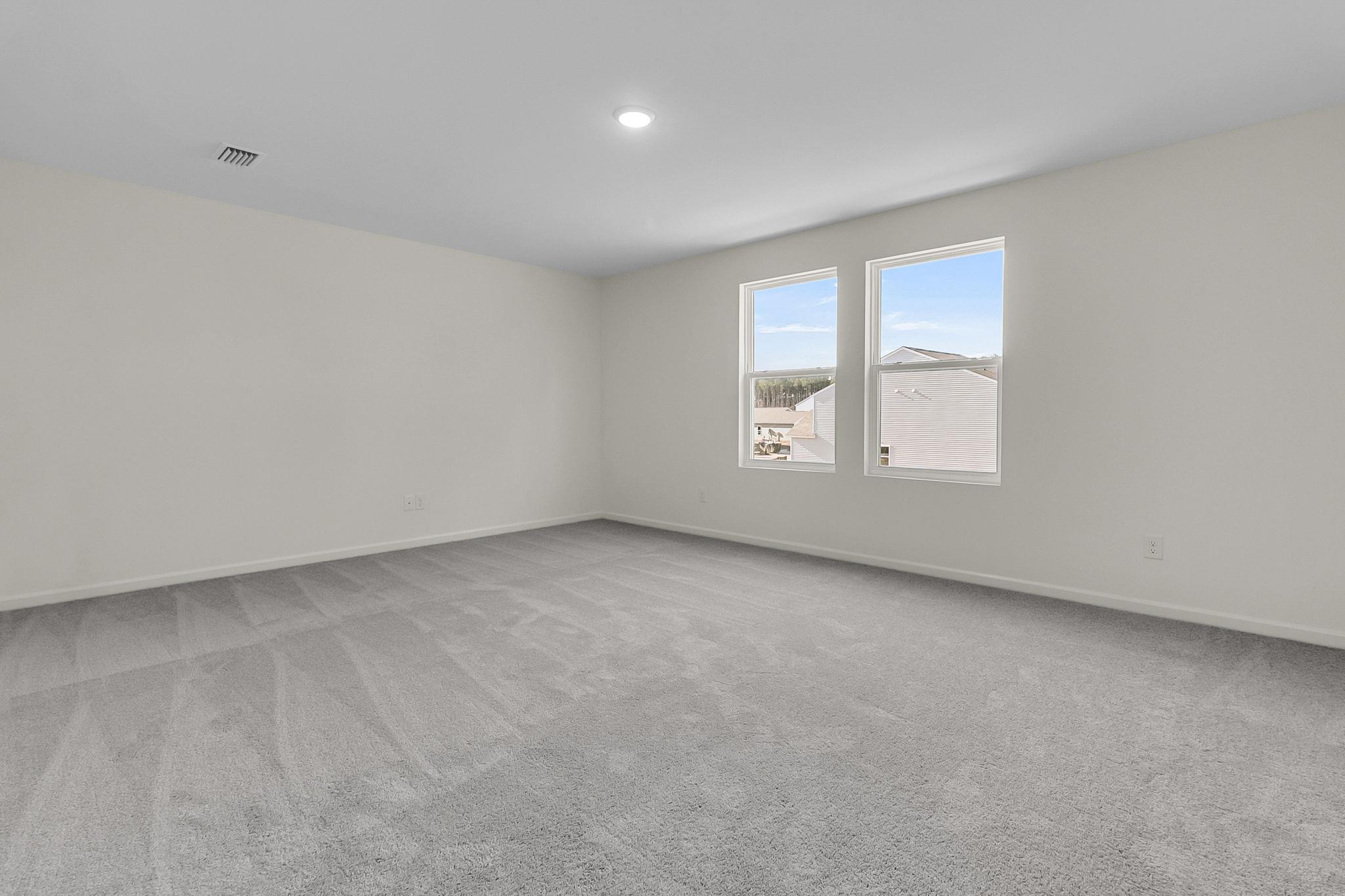 333 Sieders St, Taylor, TX 76574