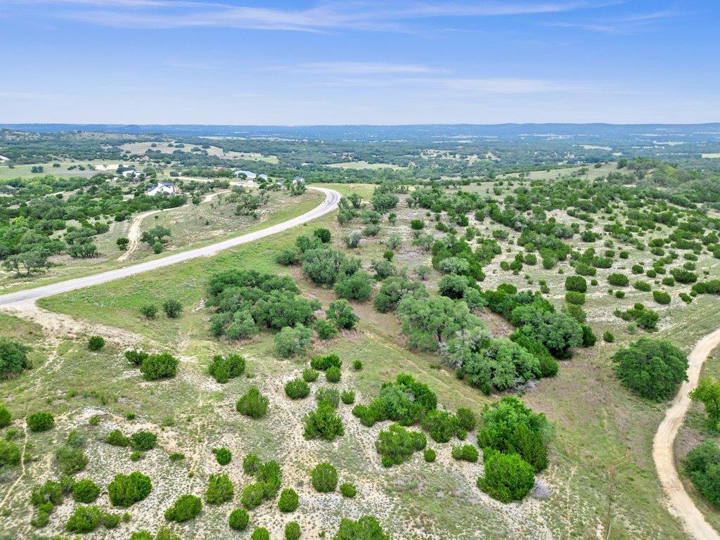 292 N Scenic Hills Ct, Blanco, TX 78606