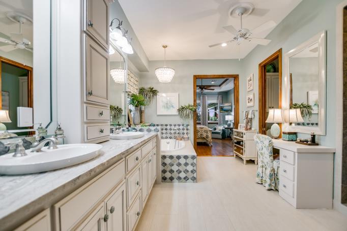 202 Big Sky, Horseshoe Bay, TX 78657