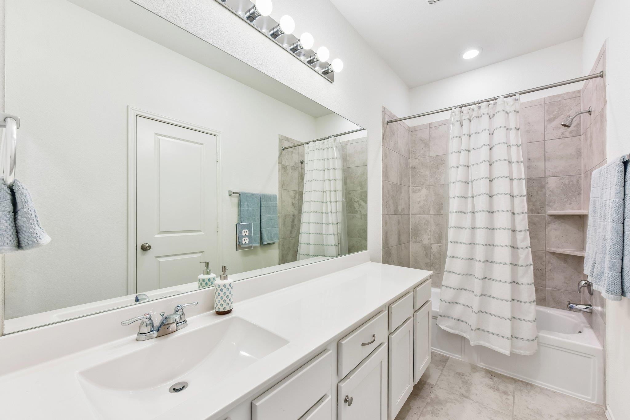 10219 Buster Dr, Austin, TX 78748