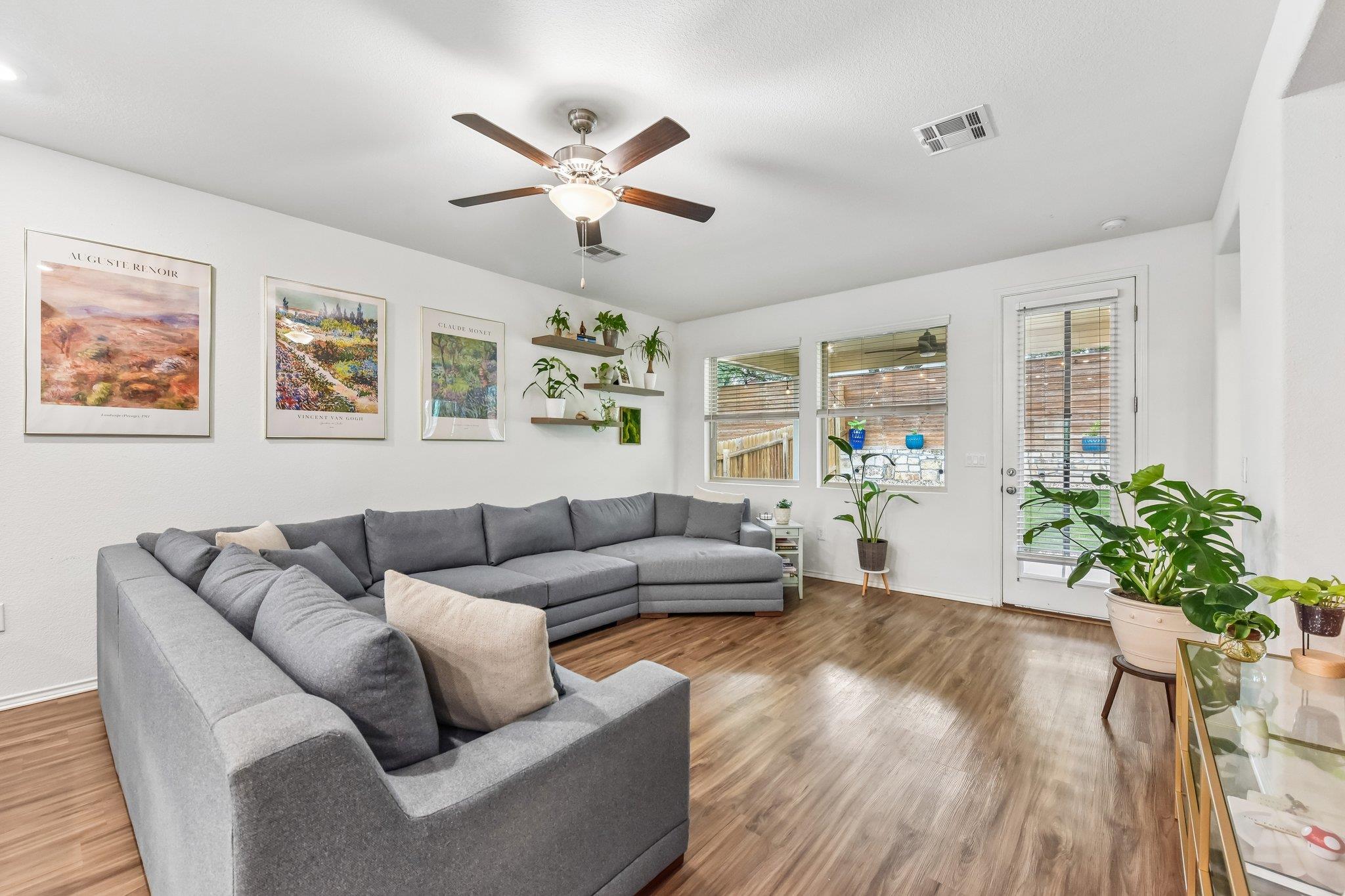 10219 Buster Dr, Austin, TX 78748