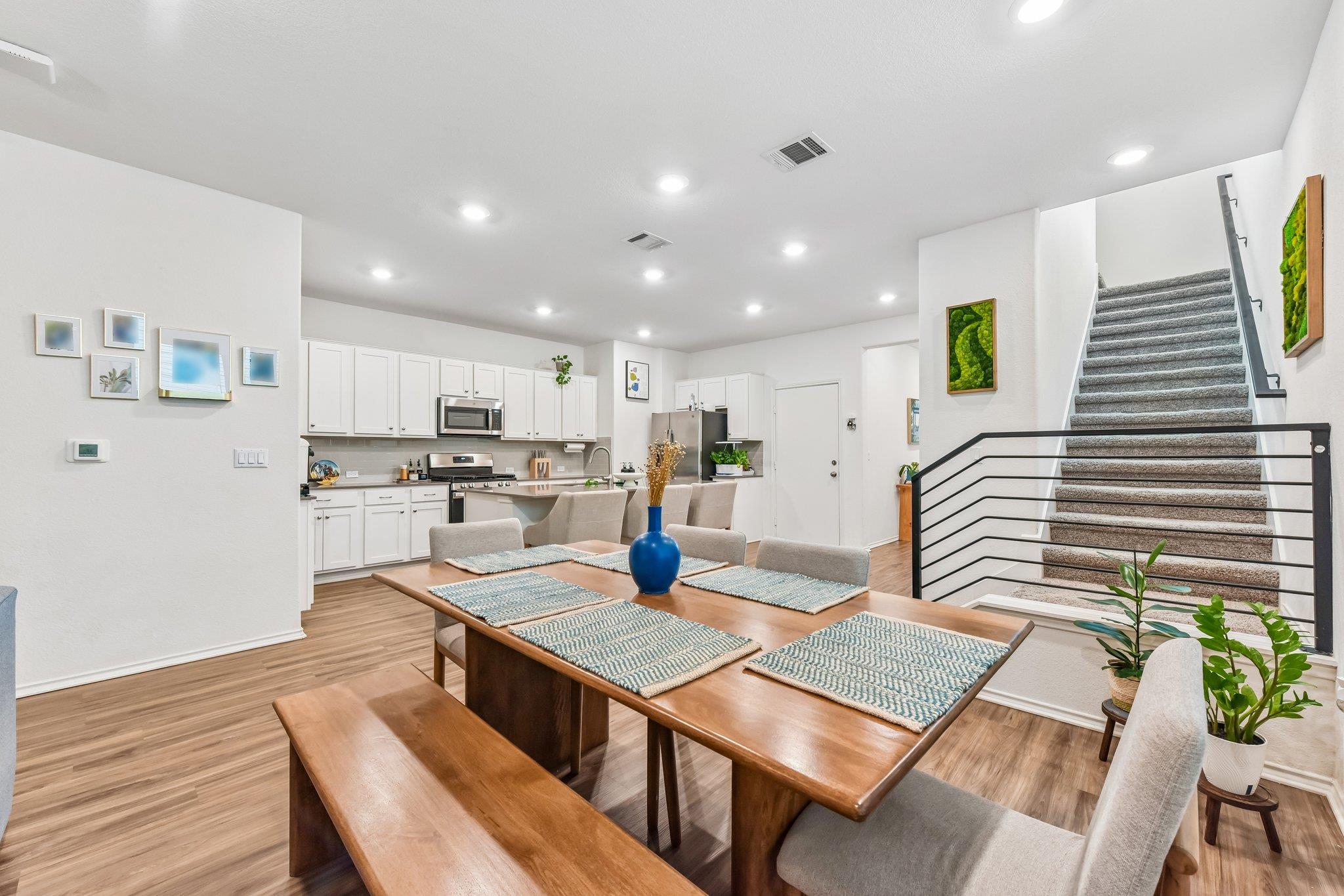 10219 Buster Dr, Austin, TX 78748