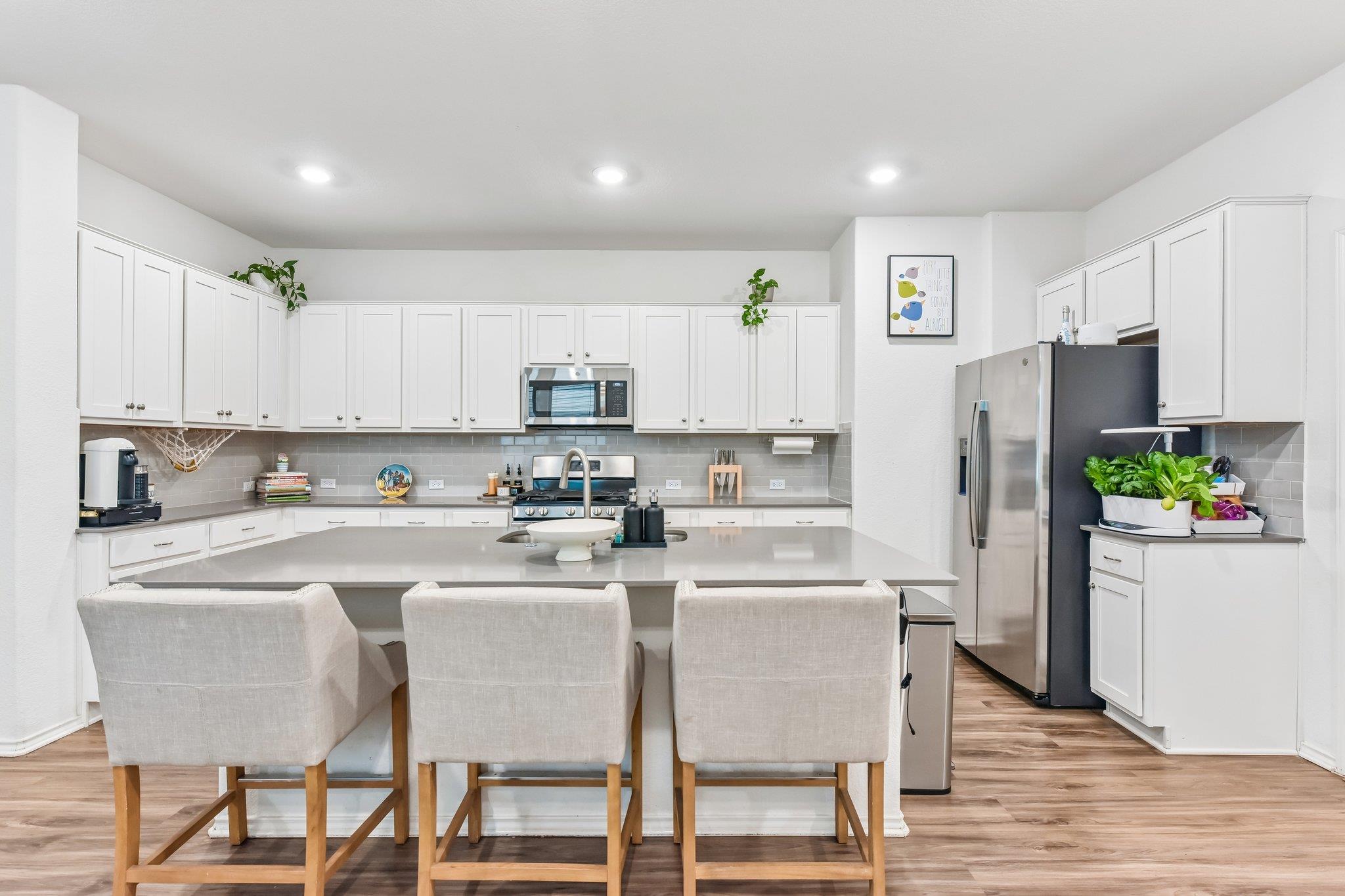10219 Buster Dr, Austin, TX 78748