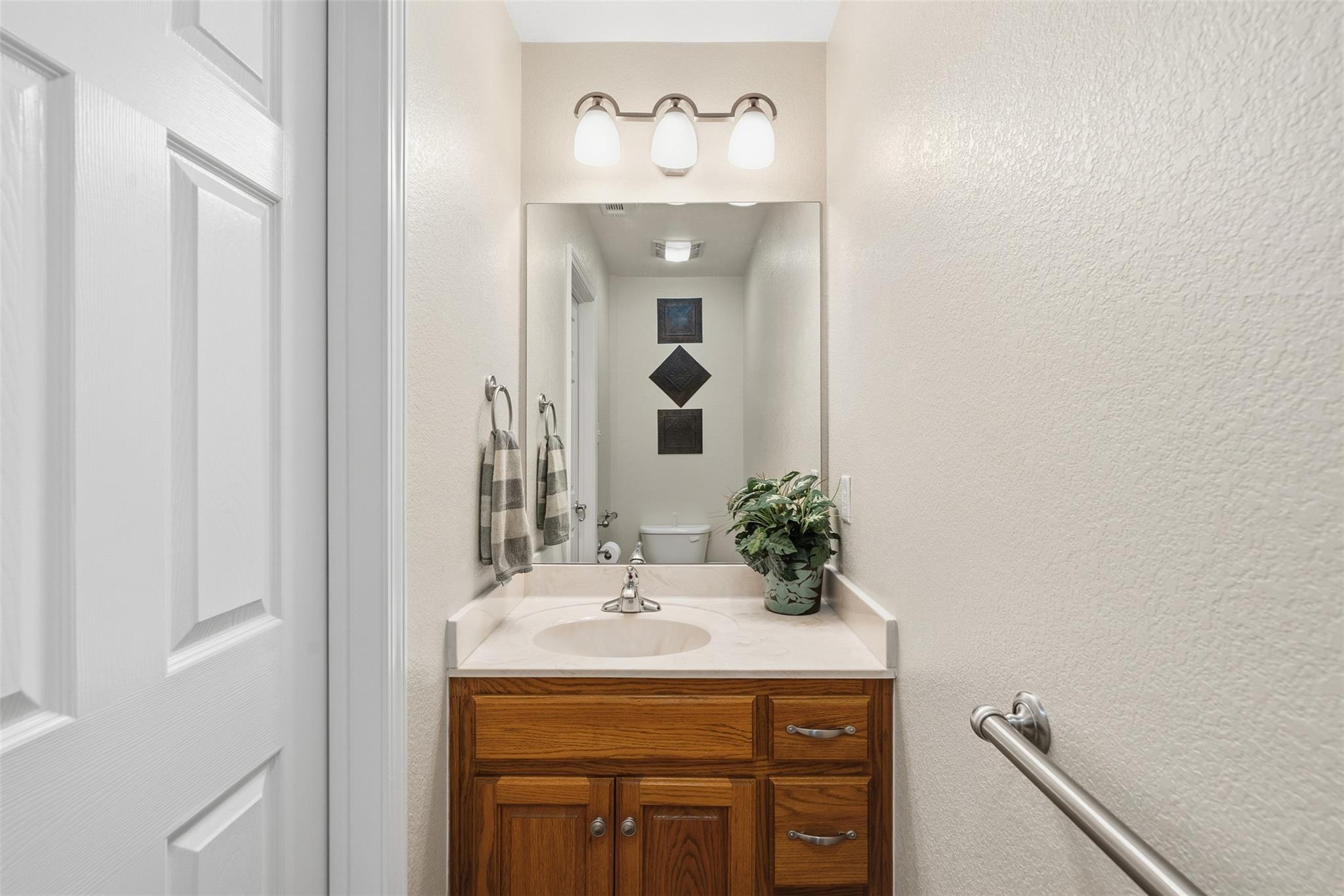 420 Rundberg Dr, Jarrell, TX 76537