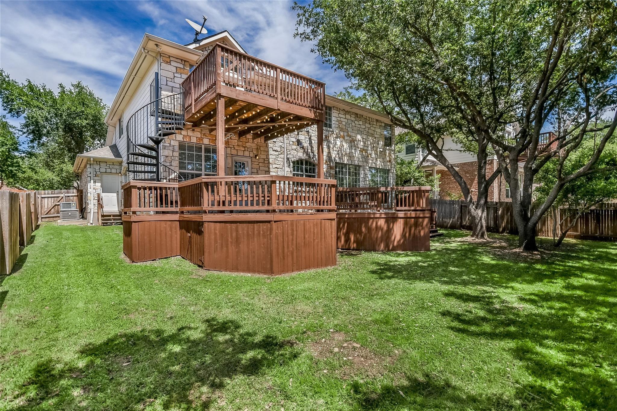 12935 Brigham Dr, Austin, TX 78732