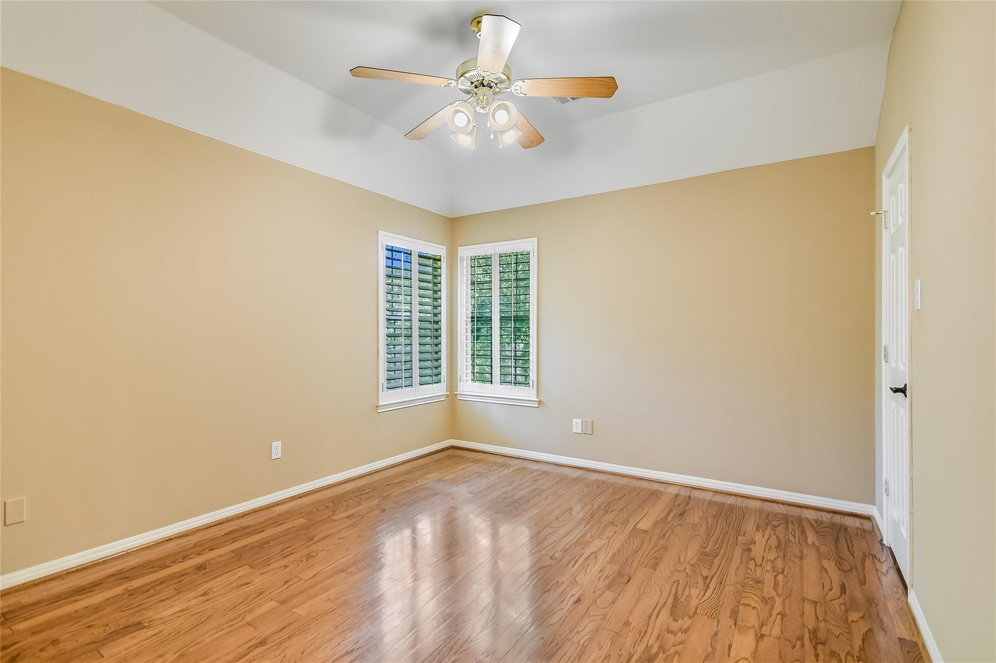 12935 Brigham Dr, Austin, TX 78732