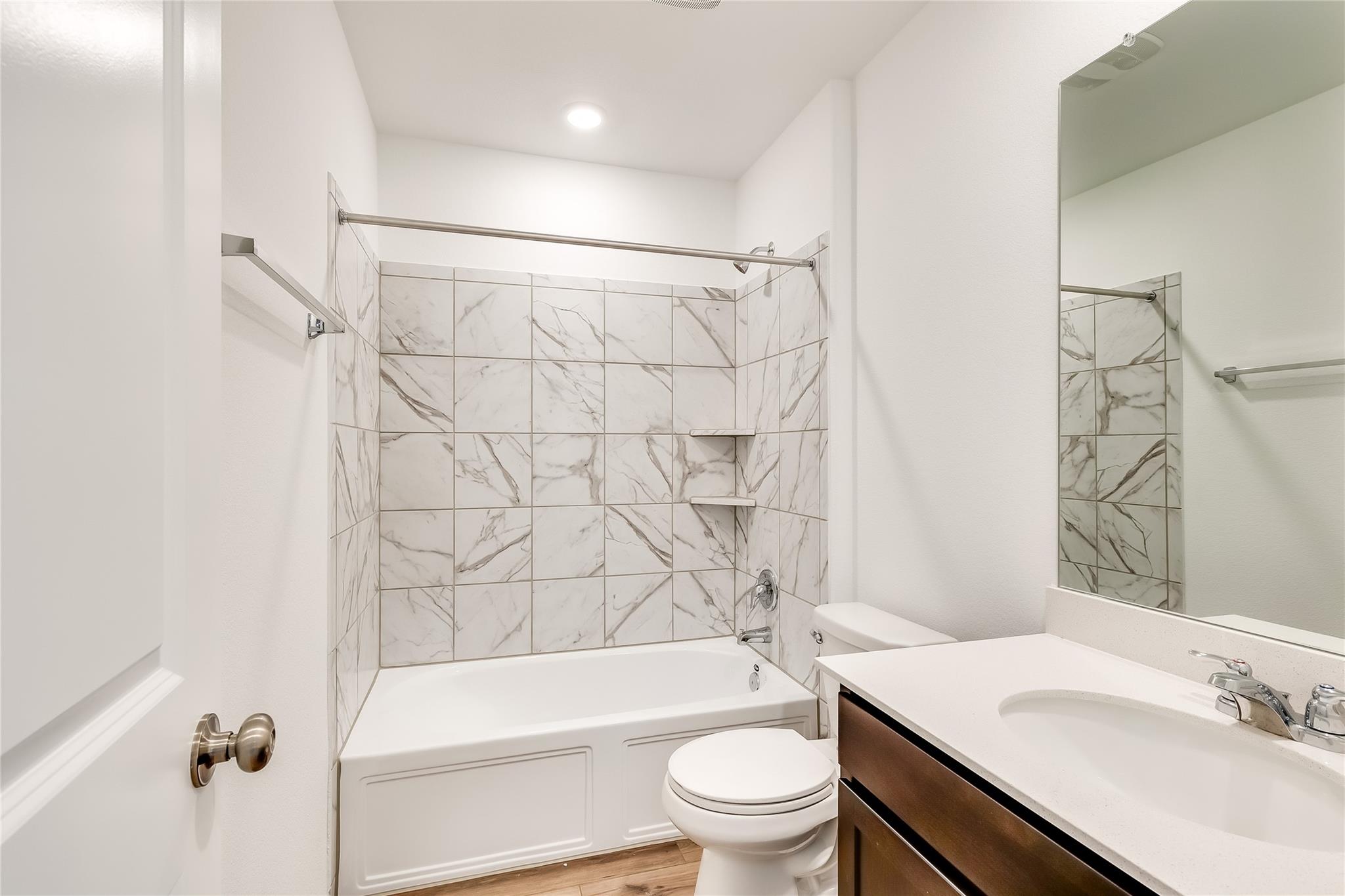 318 Canley Loop, Hutto, TX 78634