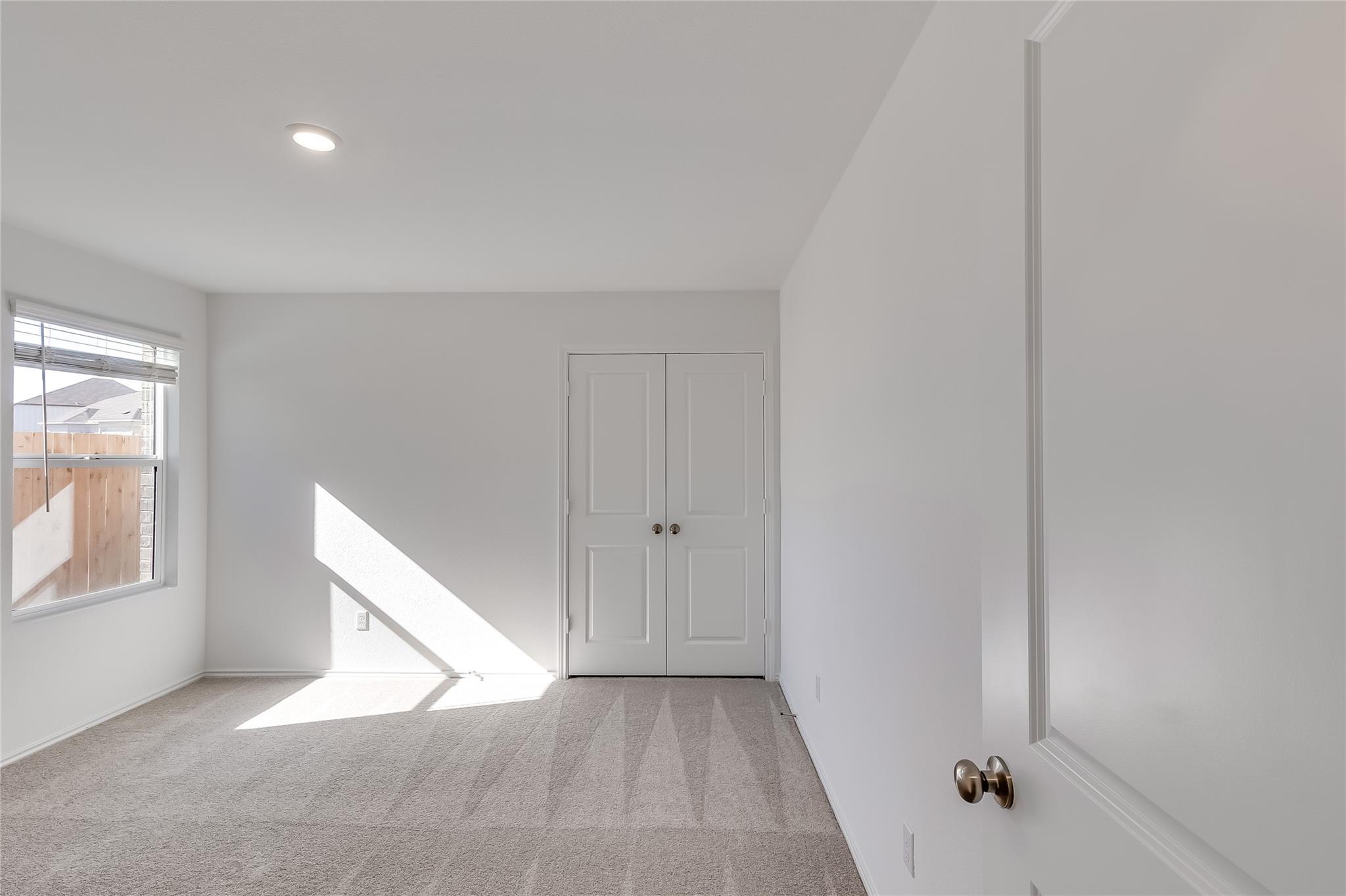 318 Canley Loop, Hutto, TX 78634