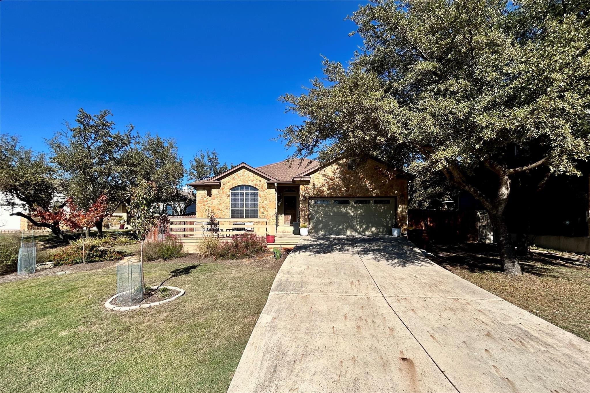 10039 Janet Loop, Dripping Springs, TX 78620