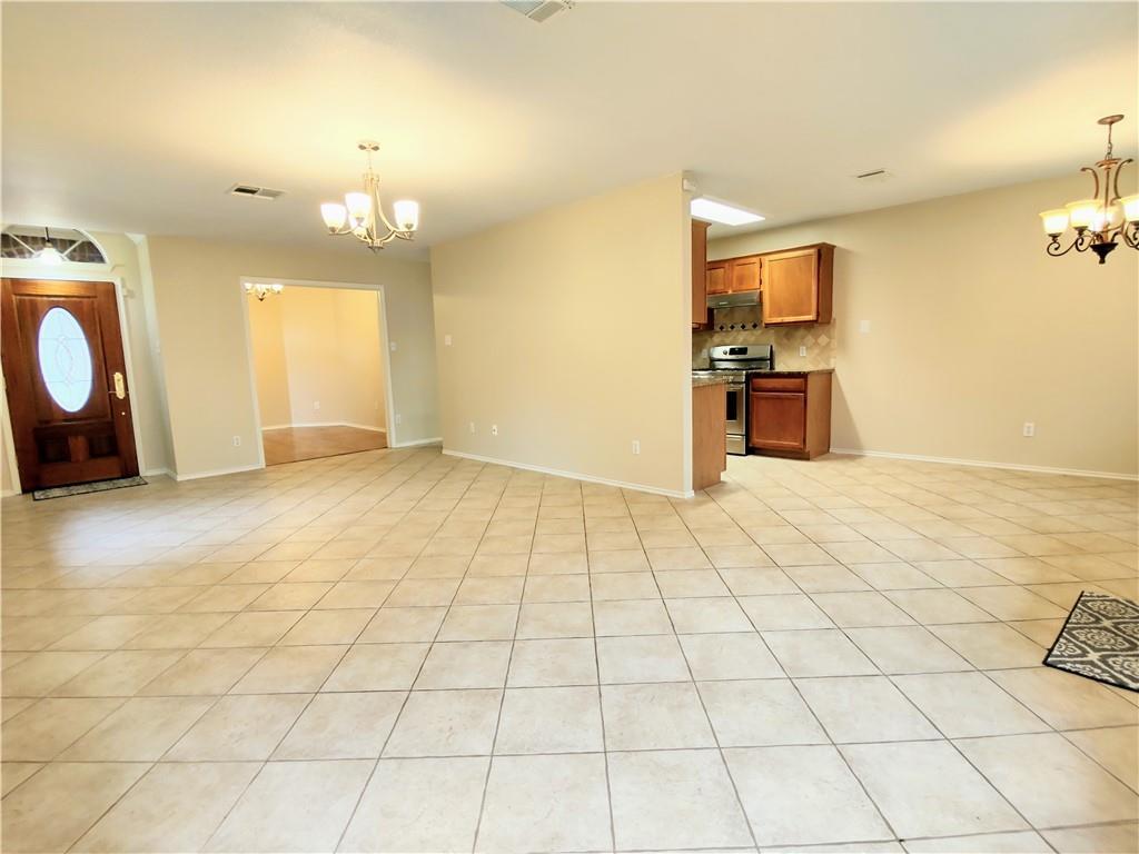 1009 Horseman Cv, Round Rock, TX 78665
