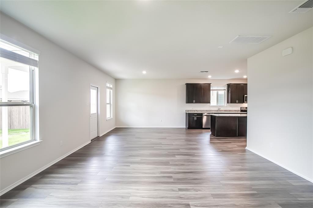 31 Pacific Loon St, Leander, TX 78641