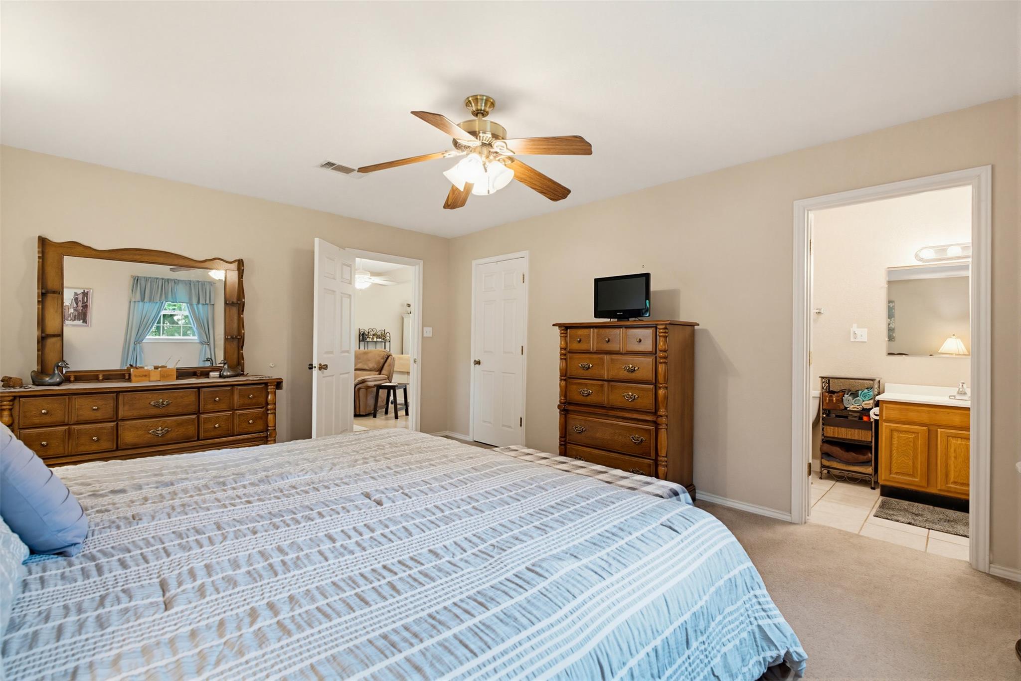 3062 S Hwy 77, Rockdale, TX 76567