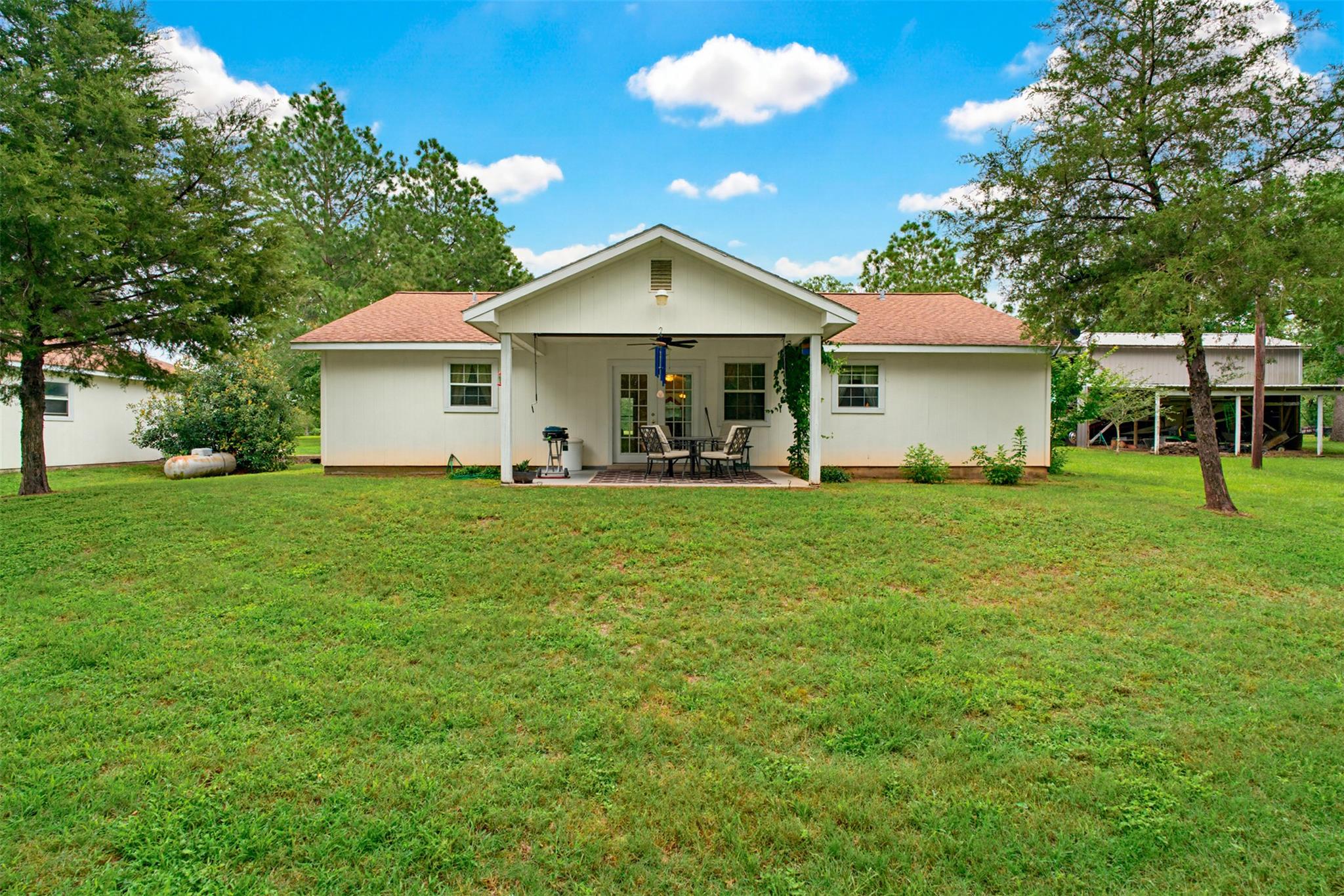 3062 S Hwy 77, Rockdale, TX 76567