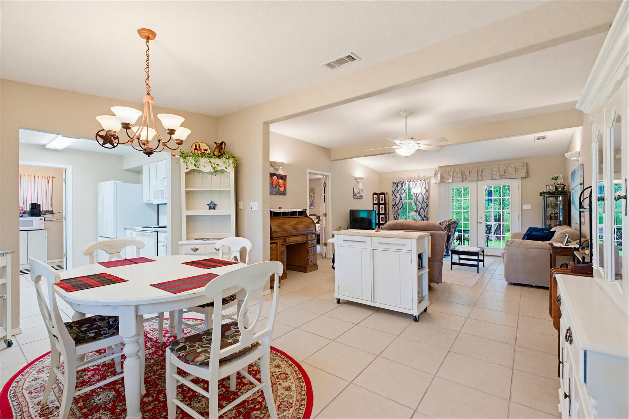 3062 S Hwy 77, Rockdale, TX 76567