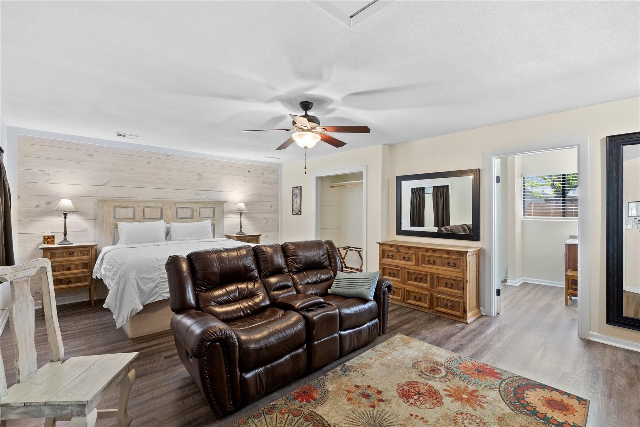 110 Oak Dr, Wimberley, TX 78676