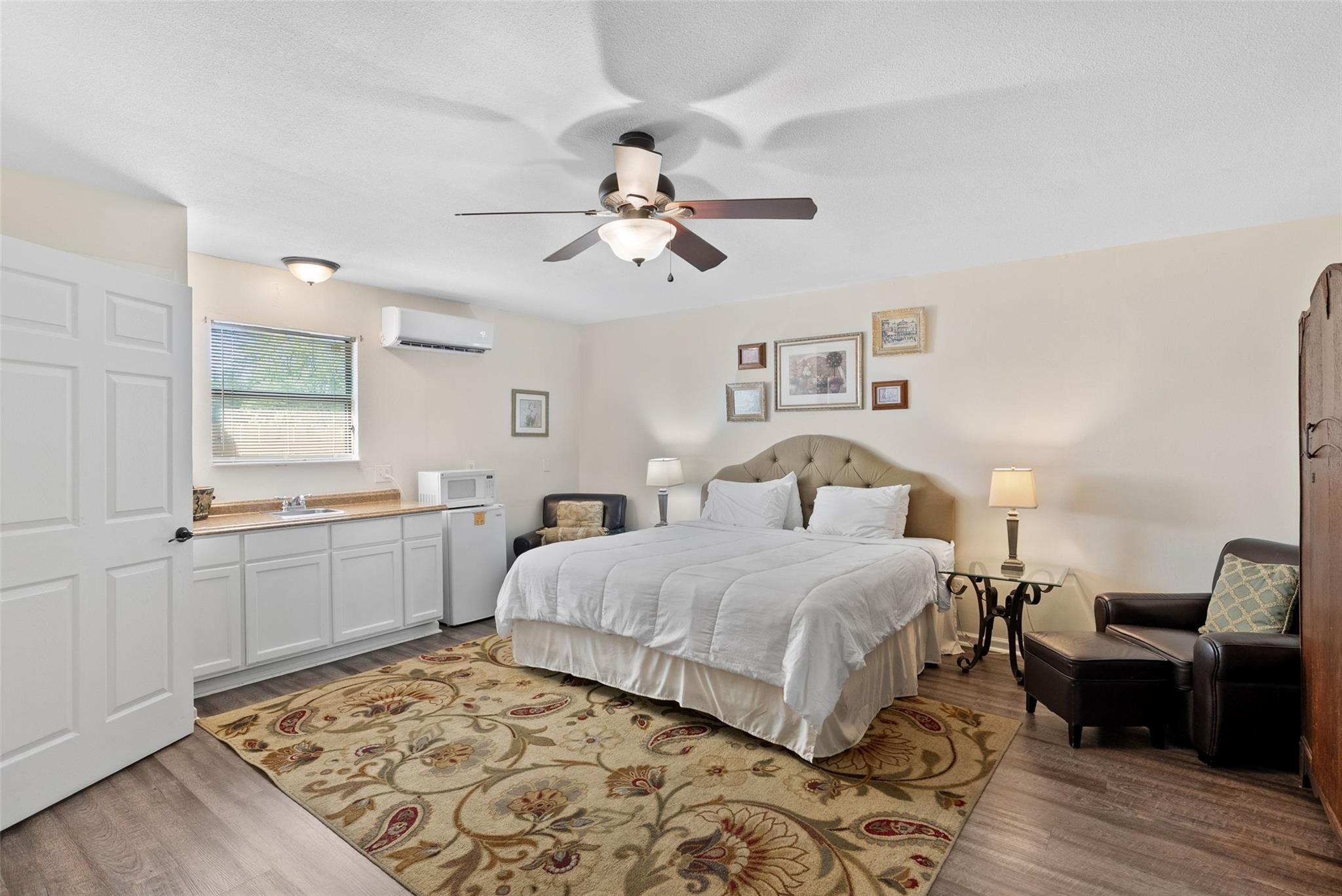 110 Oak Dr, Wimberley, TX 78676