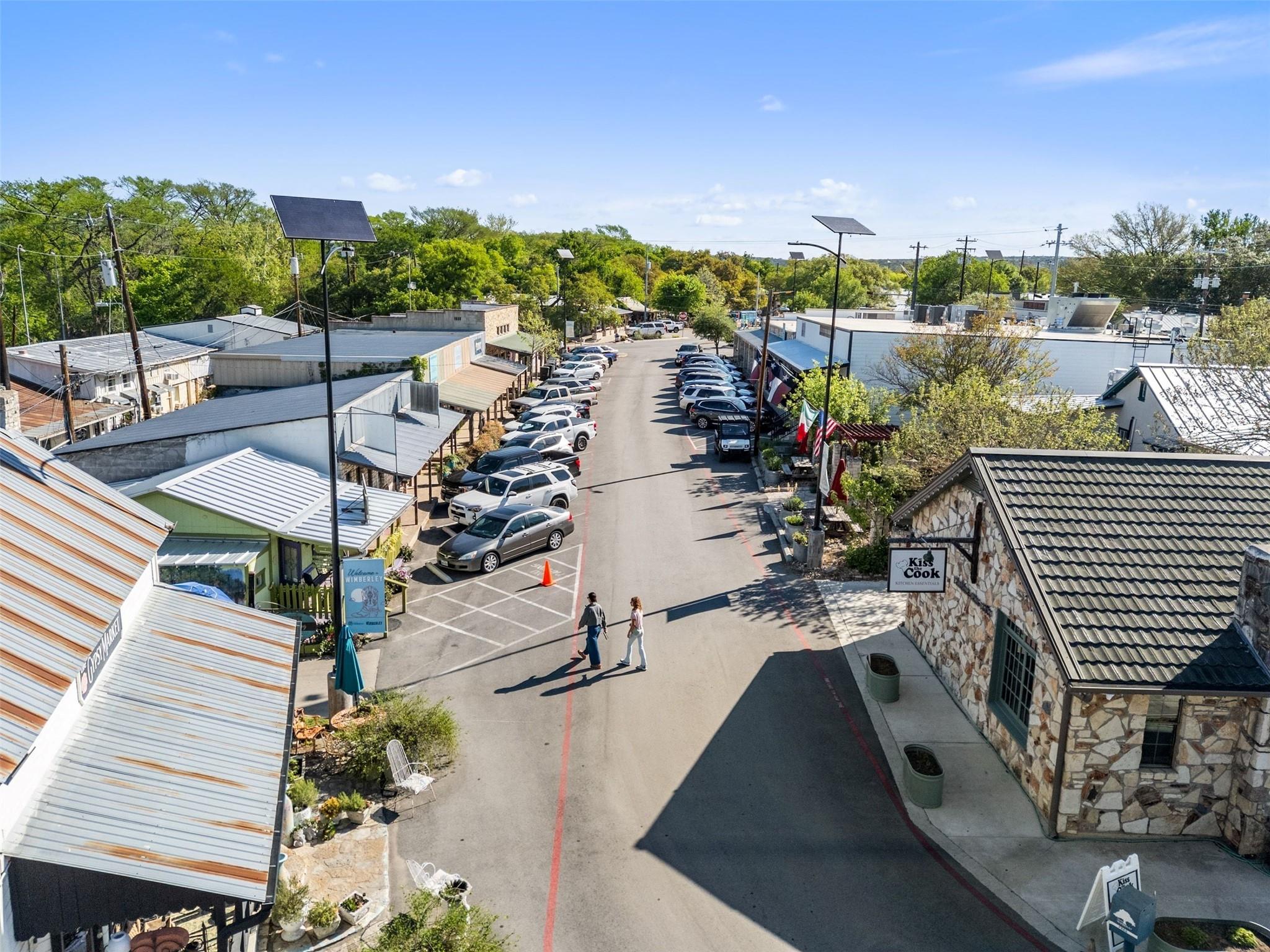 110 Oak Dr, Wimberley, TX 78676