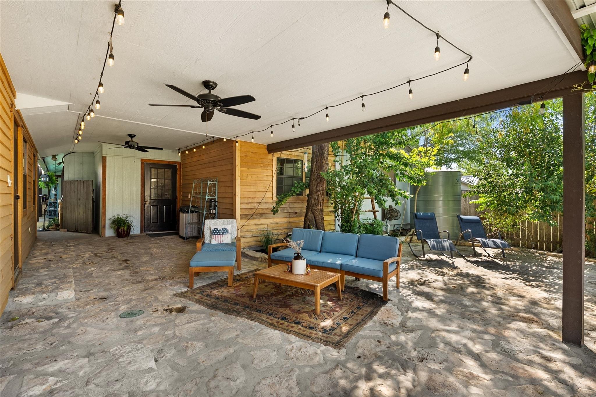 110 Oak Dr, Wimberley, TX 78676